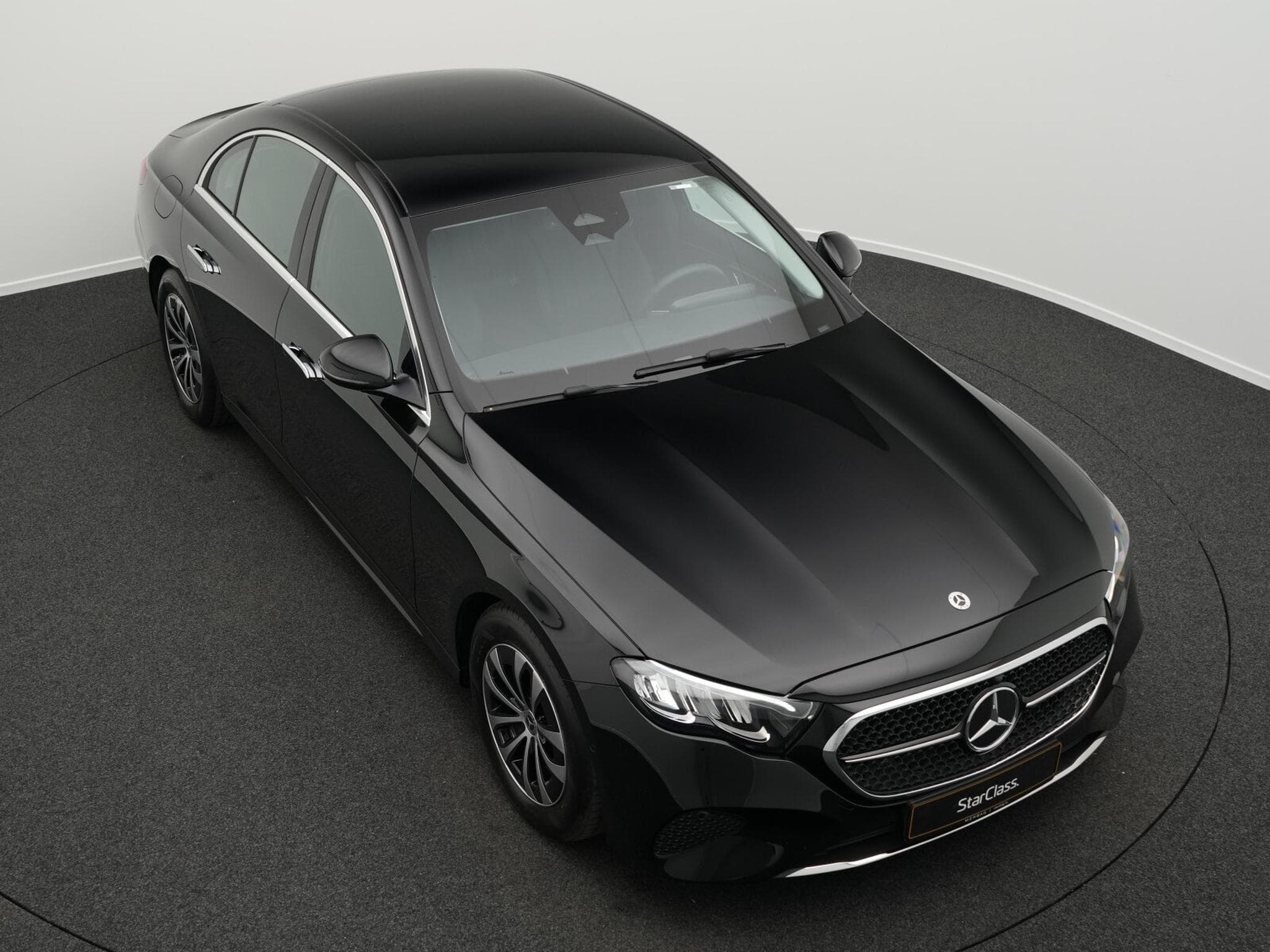 Mercedes E 200 d Lim Avantgarde LED+Kamera+Totw+Apple (2025) - Photo 12