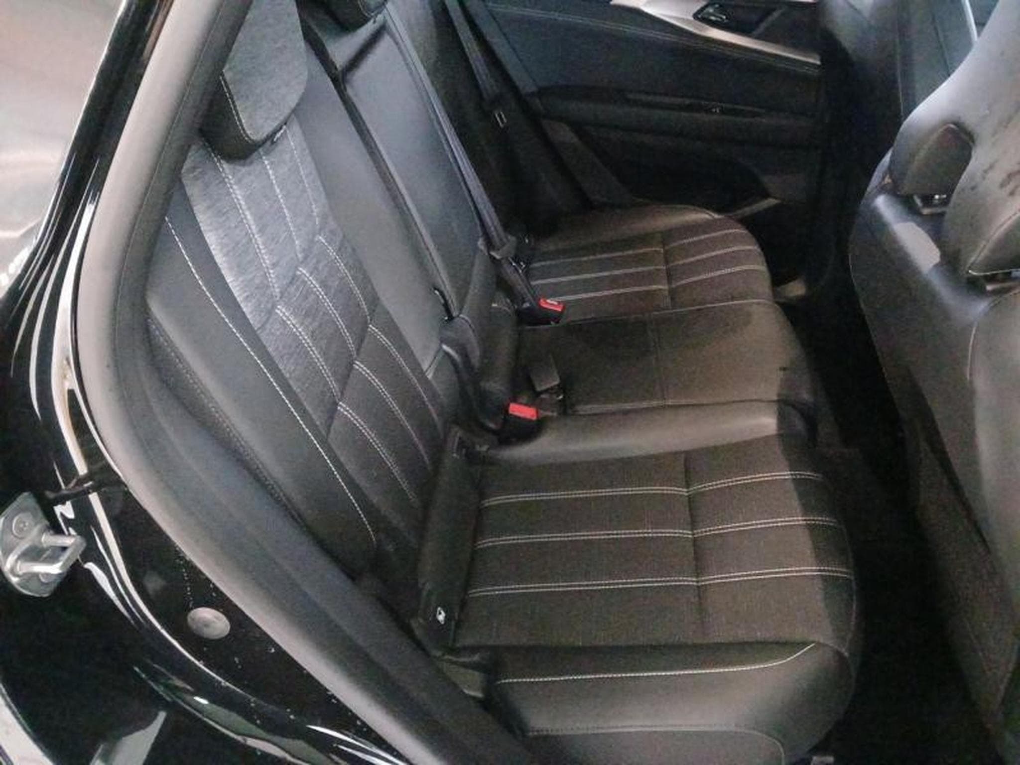 Renault Austral Techno E-Tech full hybrid 200 (2025) - Photo 8