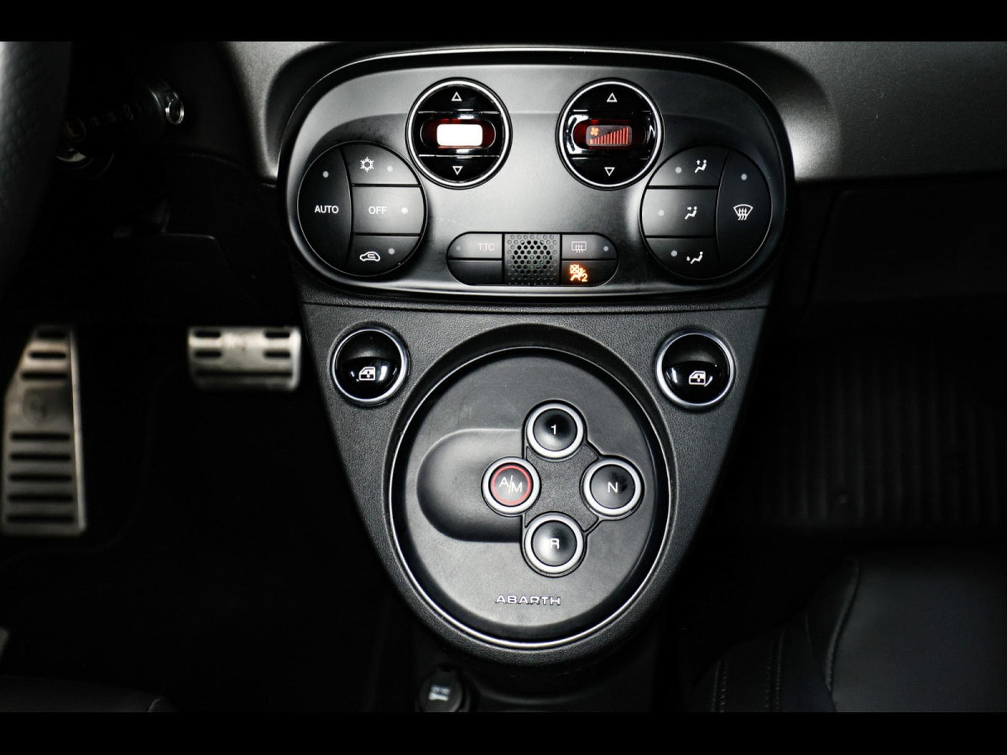 Abarth 595 1.4 T-JET - AUTO (2021) - Photo 18