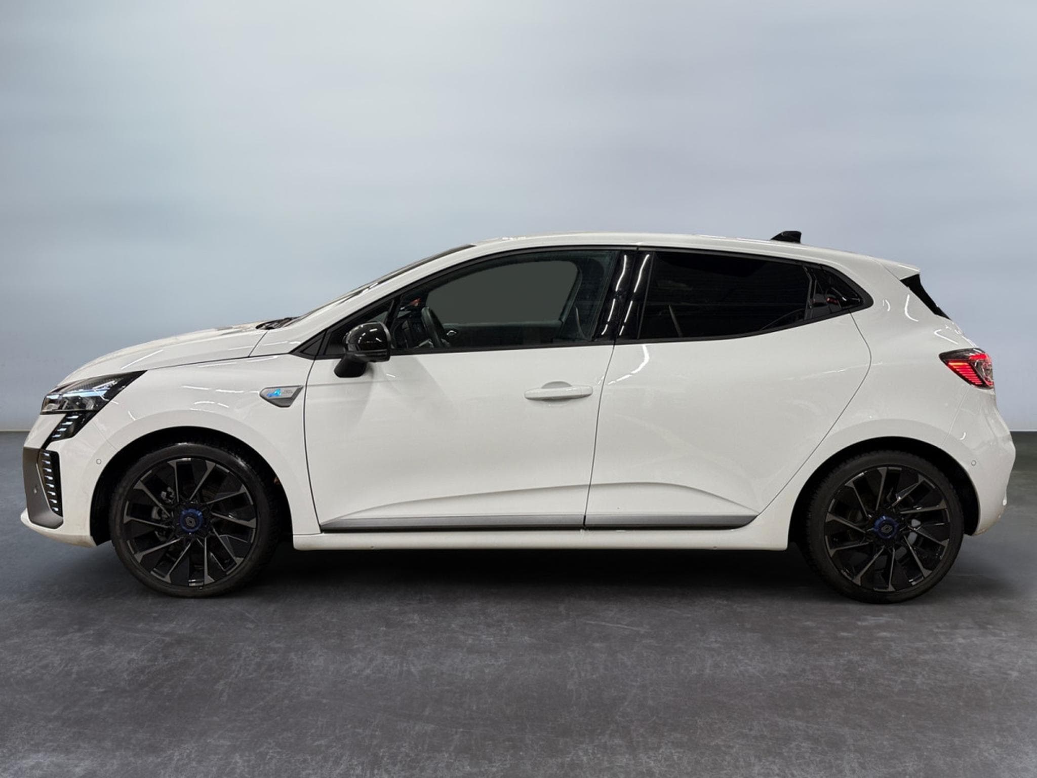 Renault Clio 1.6 Tce E-TECH Hybrid Esprit Alpine EDC (2025) - Photo 4