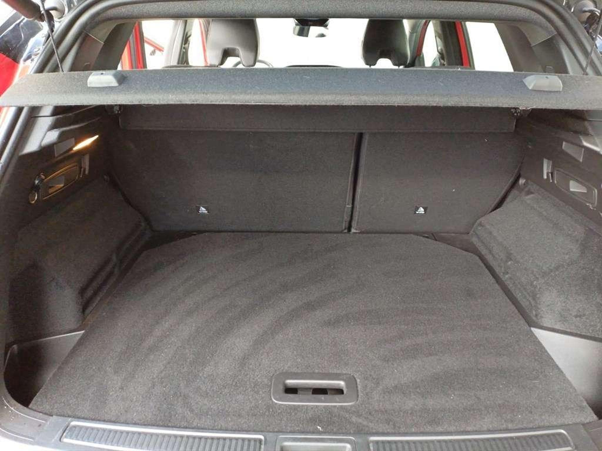 Renault Austral 1.2 E-Tech TECHNO full hybrid (2024) - Photo 13