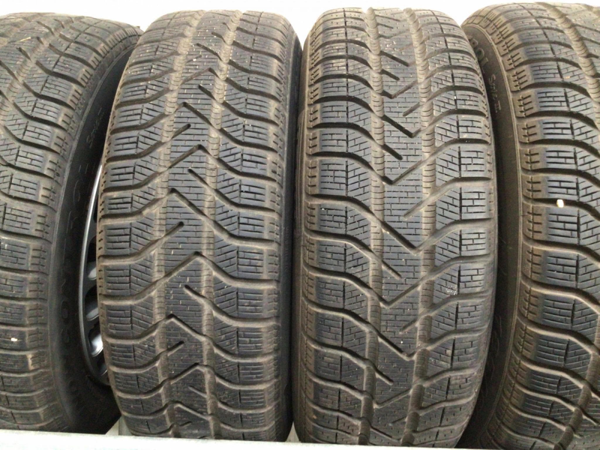 Jantes acier + Pneus – 15" - Photo 2