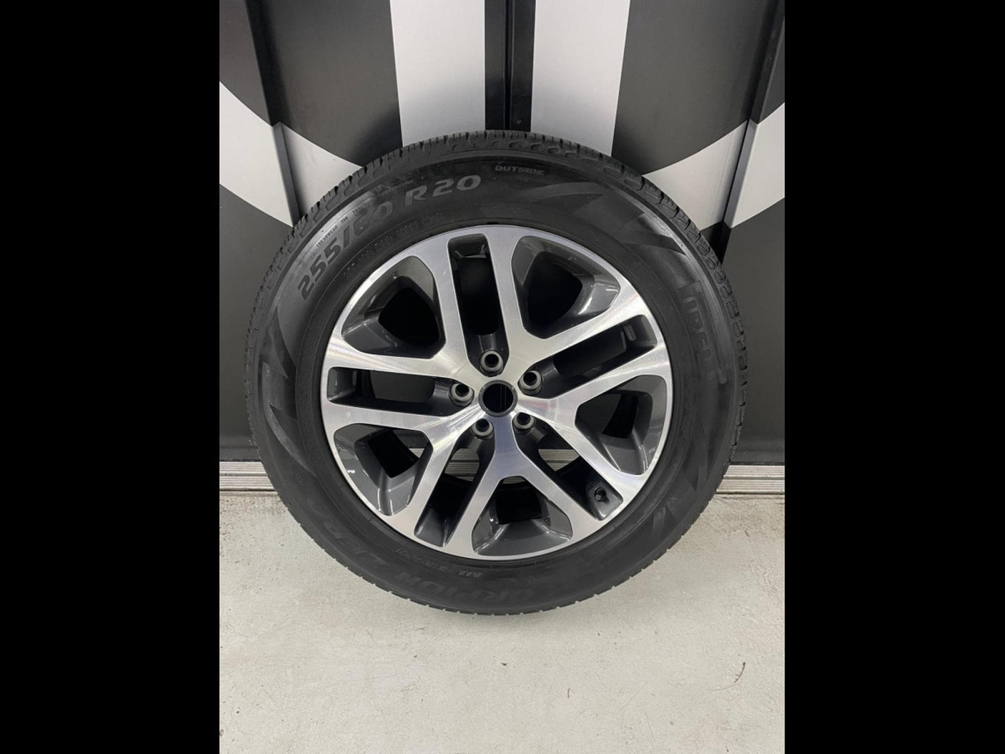 Jantes alu + Pneus t – 20" - Photo 13