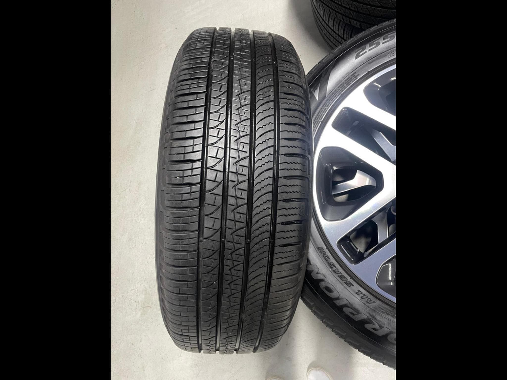 Jantes alu + Pneus t – 20" - Photo 3