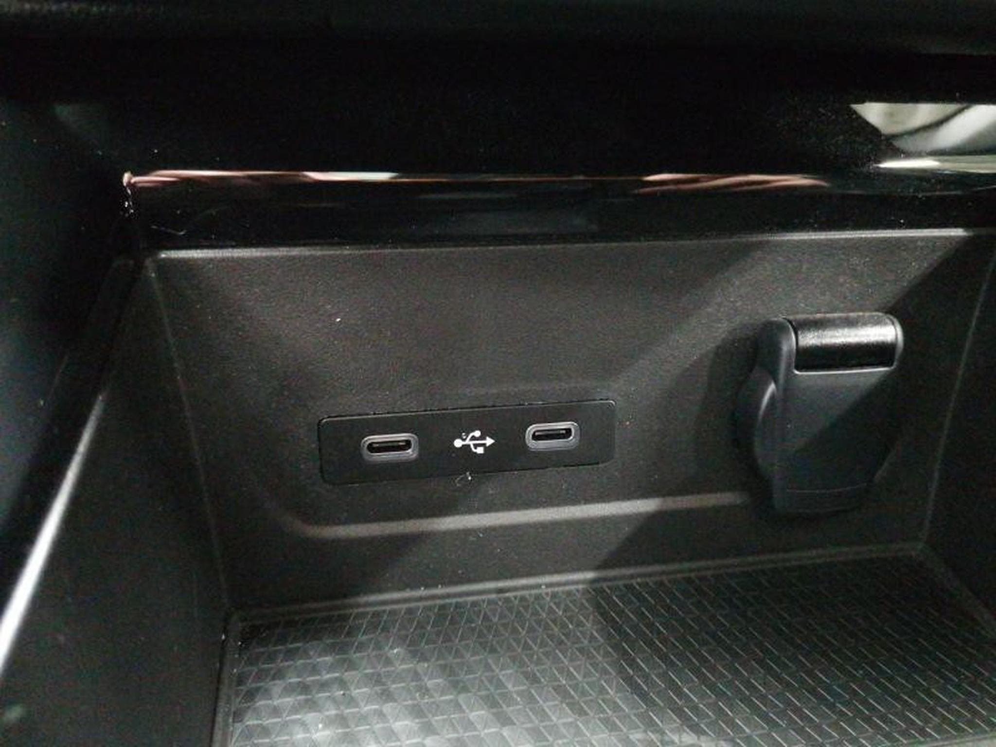 Renault Espace 1.2 E-Tech Esprit Alpine full hybrid 4Control (2025) - Photo 9