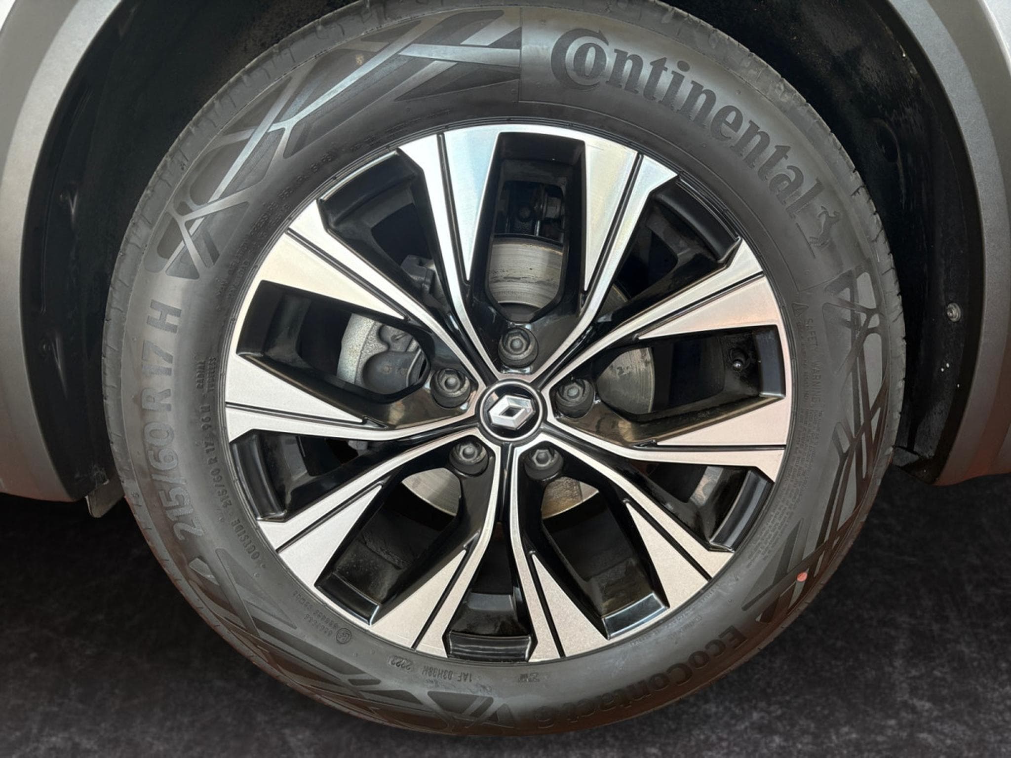 Renault Captur 1.0 Tce Techno (2024) - Photo 3