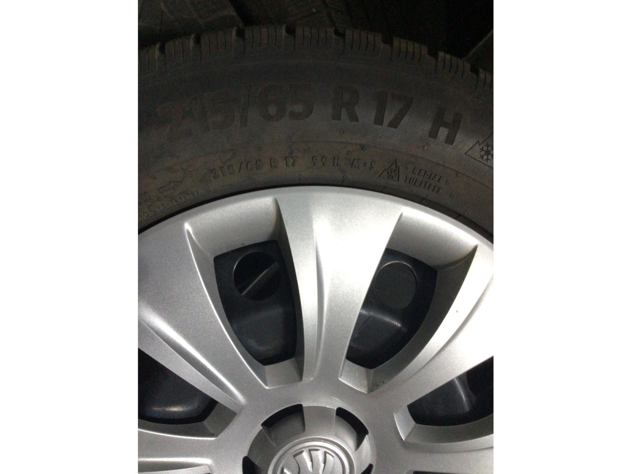 Jantes acier + Pneus – 17" - Photo 2