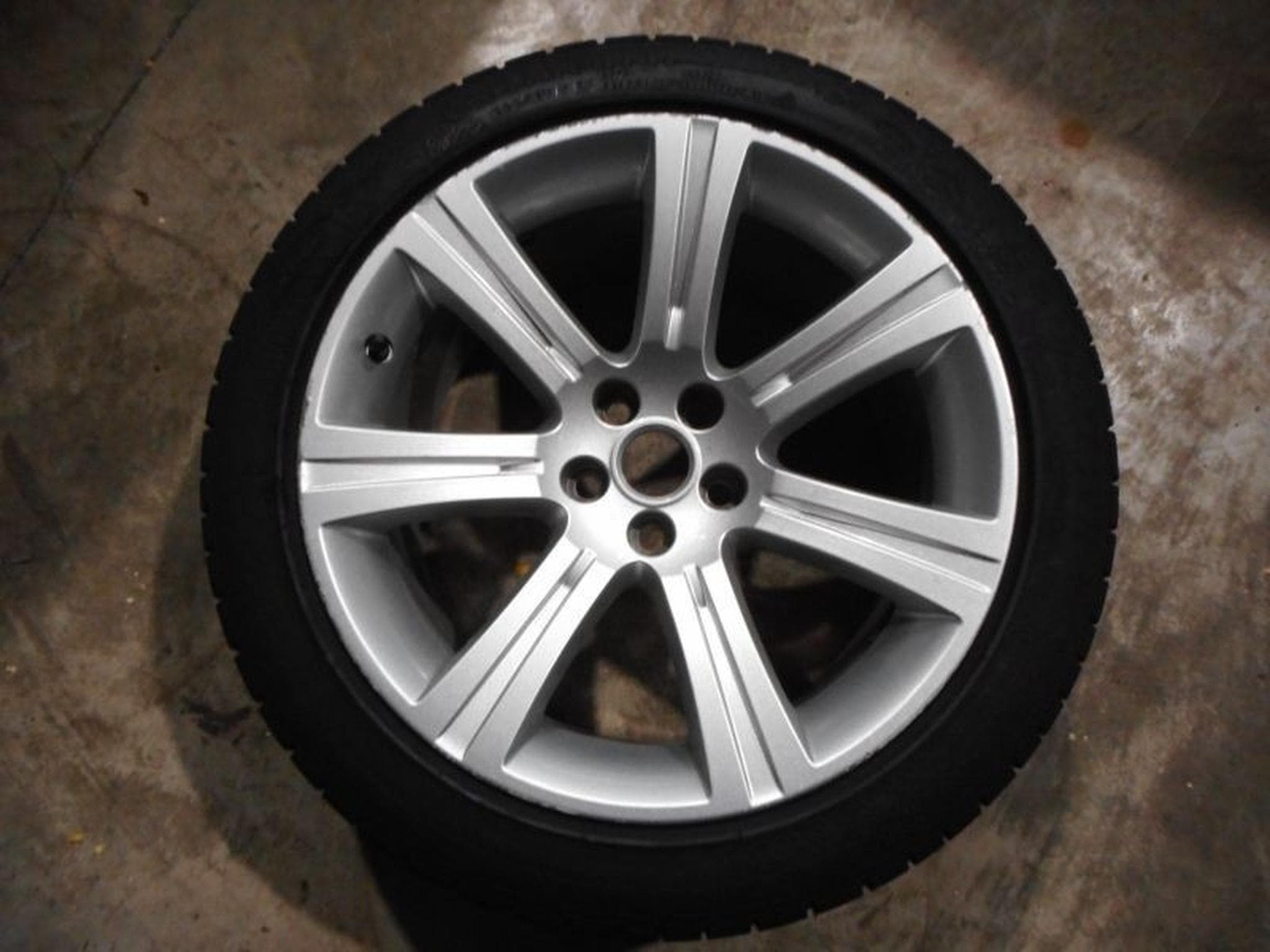 Jantes alu + Pneus h – 18" - Photo 1