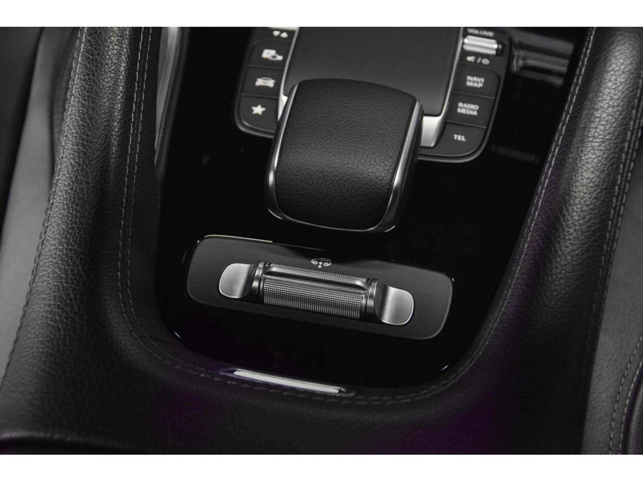 Mercedes GLE 400 D AMG LINE 4 MATIC - 7 PLACES (2022) - Photo 22