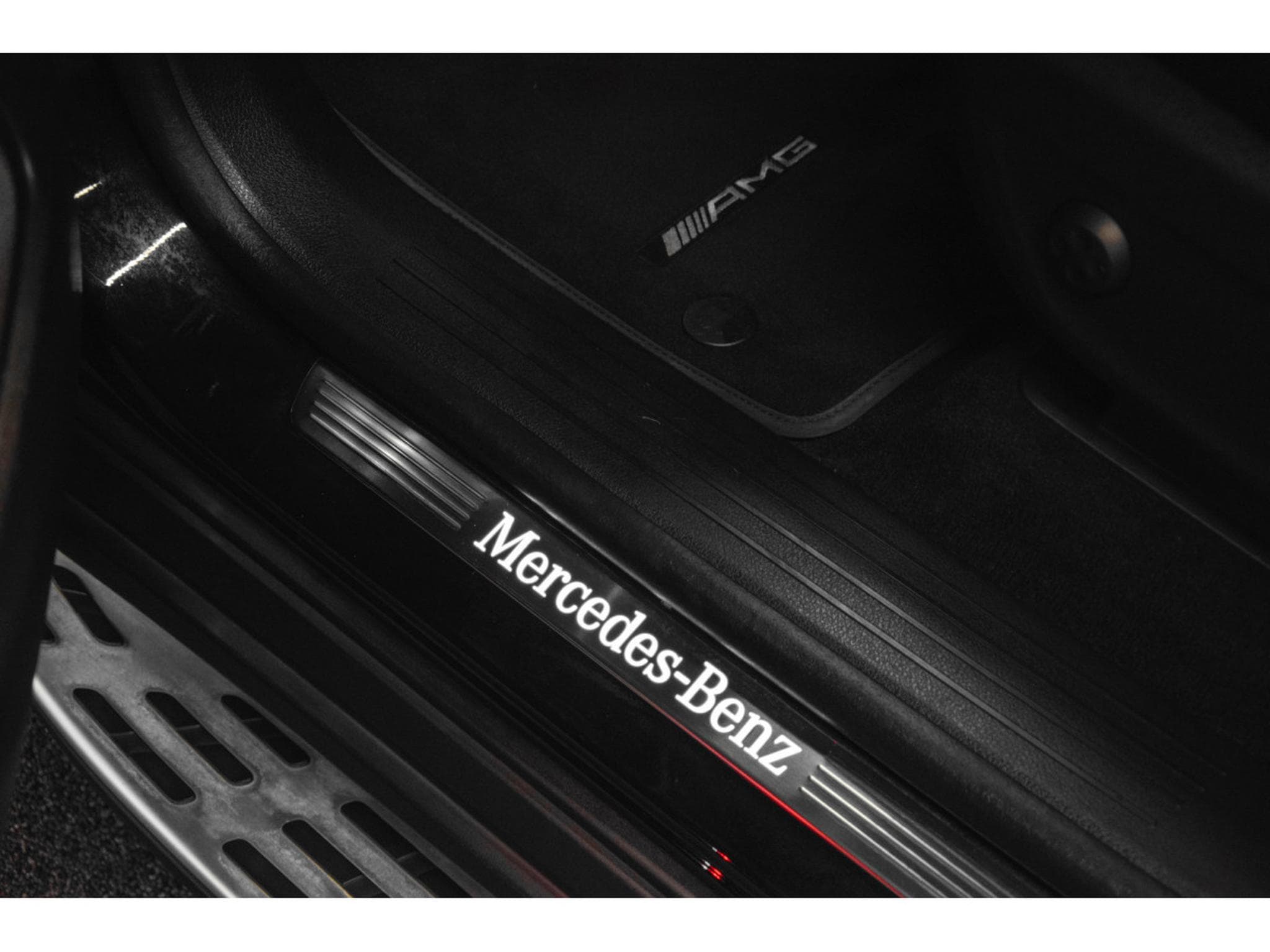 Mercedes GLE 400 D AMG LINE 4 MATIC - 7 PLACES (2022) - Photo 25