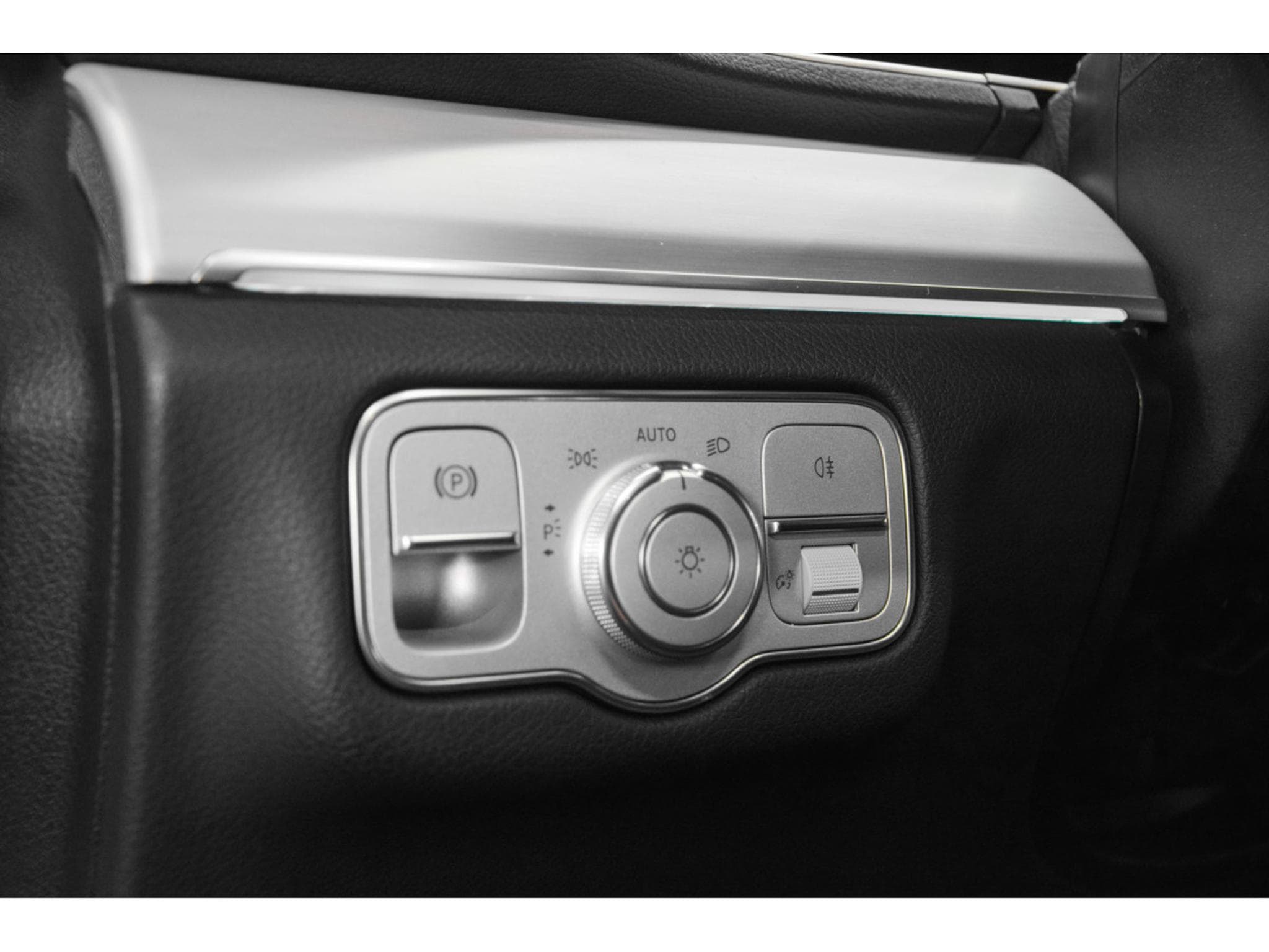 Mercedes GLE 400 D AMG LINE 4 MATIC - 7 PLACES (2022) - Photo 27