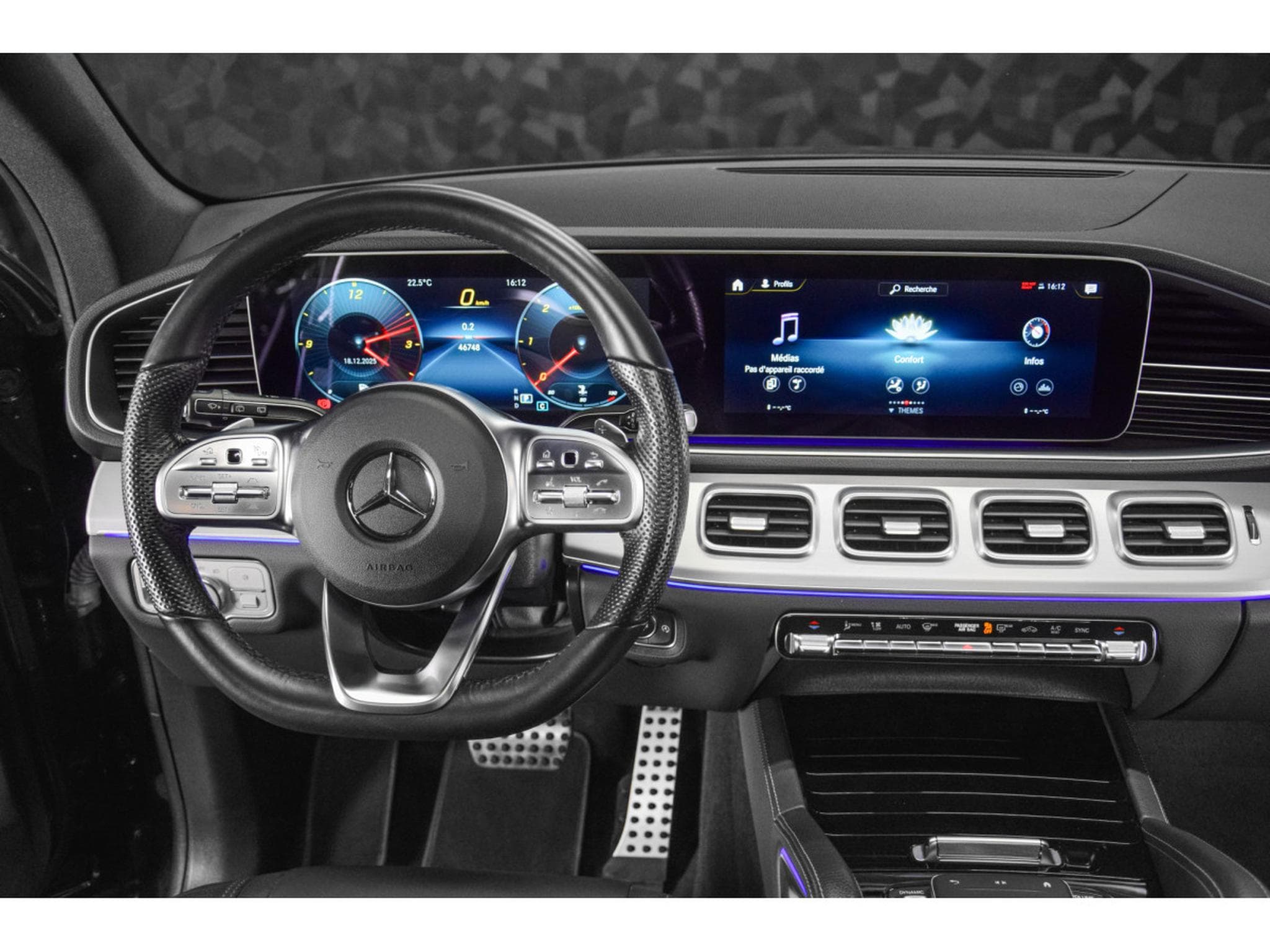 Mercedes GLE 400 D AMG LINE 4 MATIC - 7 PLACES (2022) - Photo 8