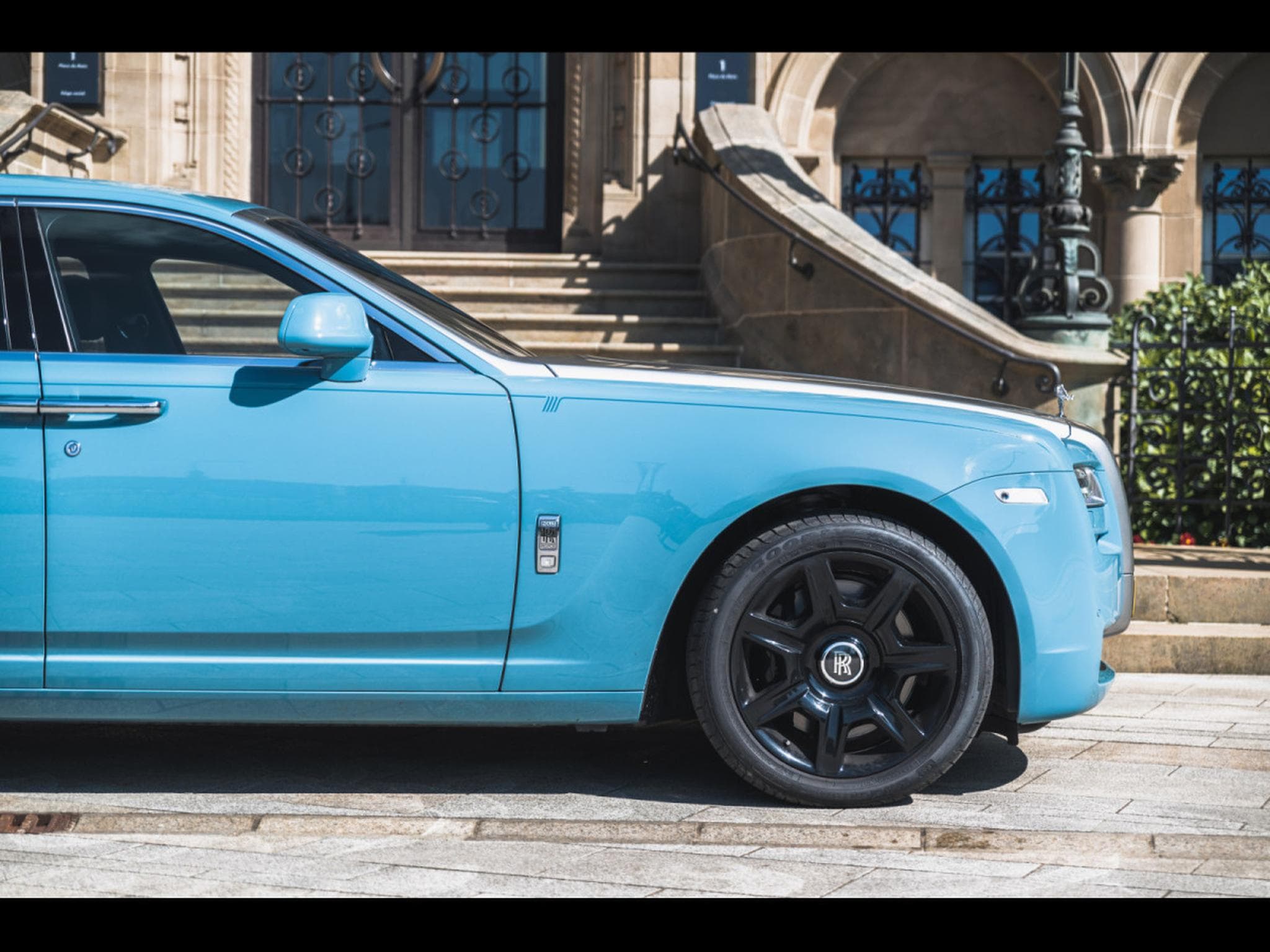 Rolls-Royce Ghost 6.6 V12 ALPINE TRIAL CENTENARY 1/35 (2013) - Photo 17