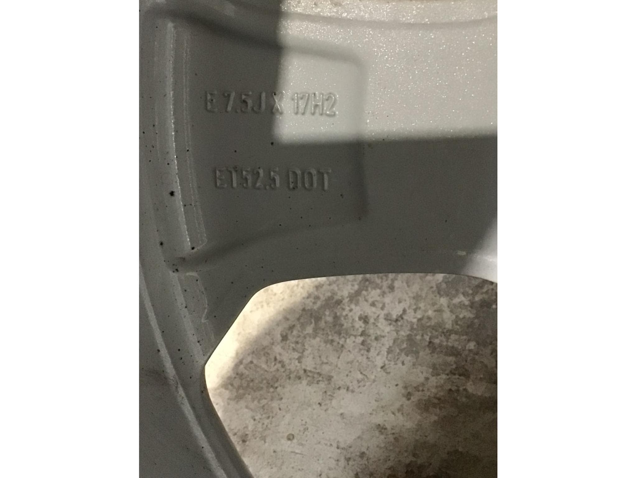 Jantes alu + Pneus h – 17" - Photo 4