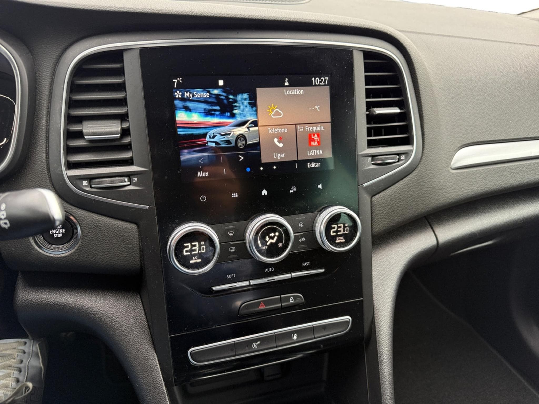 Renault Megane 1.5 Blue dCi Intens (EU6D) (2021) - Photo 11