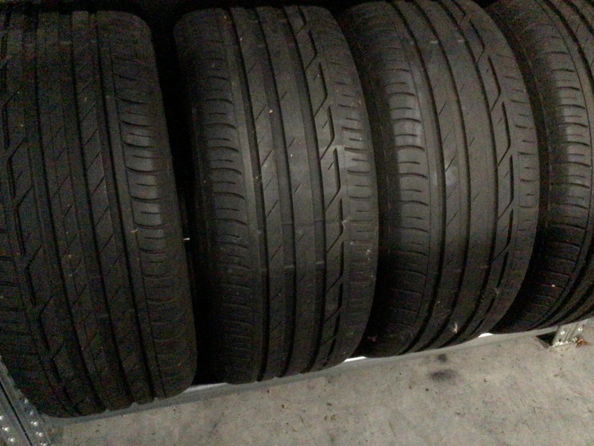 Jantes alu + Pneus é – 17" - Photo 5