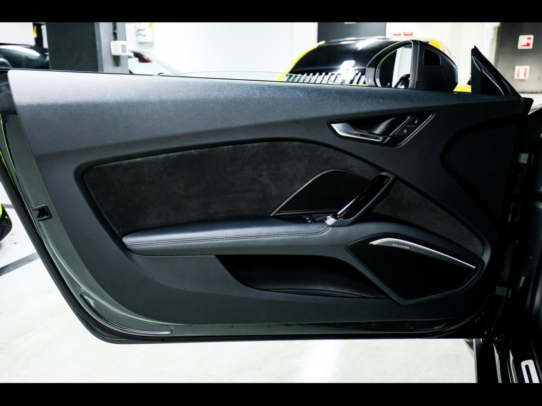 Audi TTRS COUPE 2.5 TFSI QUATTRO S-TRONIC – DAYTONA GREY (2022) - Photo 7