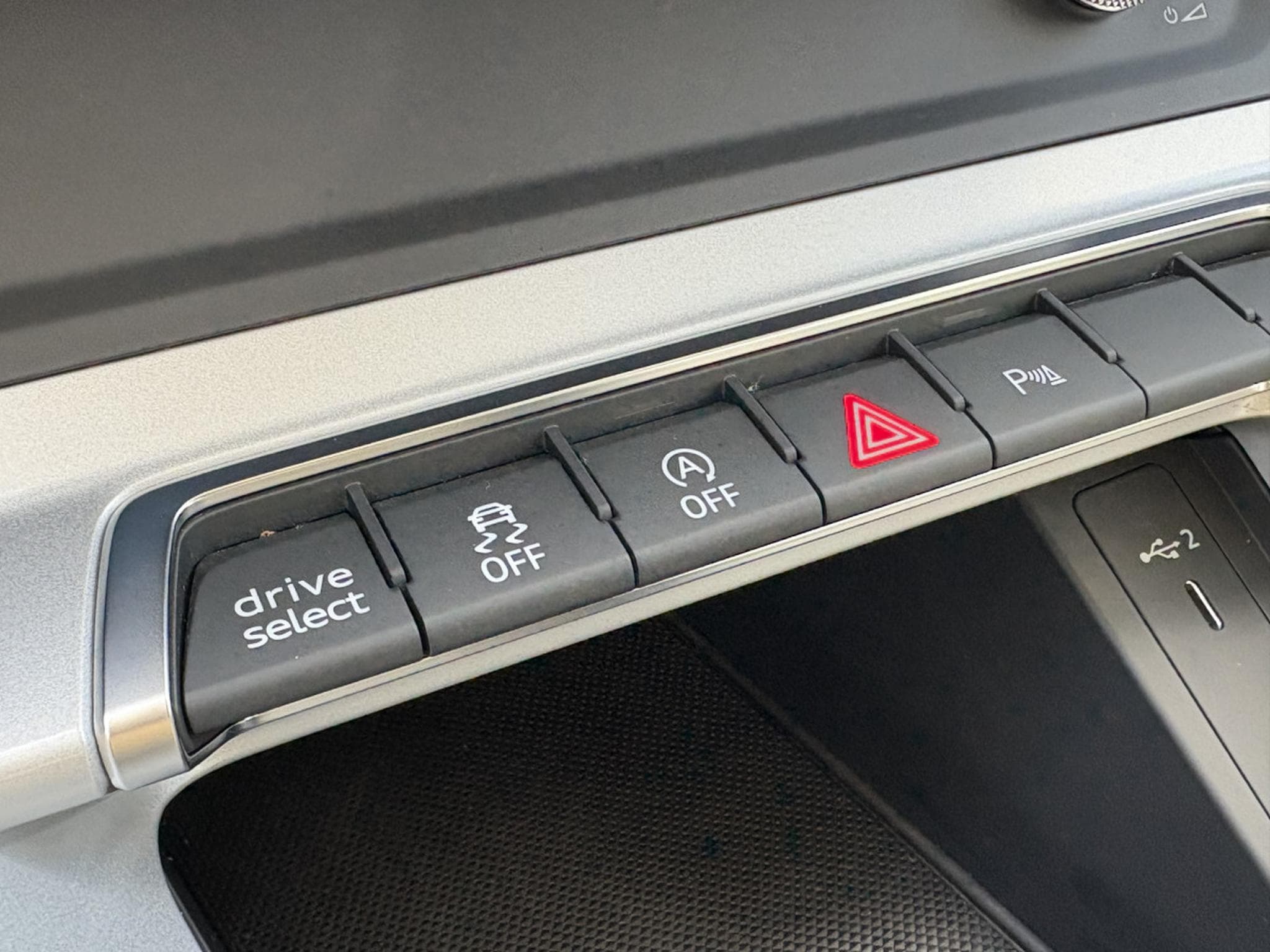 Audi Q3 SPORTBACK 1.5 TFSI 150 S-LINE S-TRONIC * GARANTIE 36 MOIS * (2021) - Photo 8