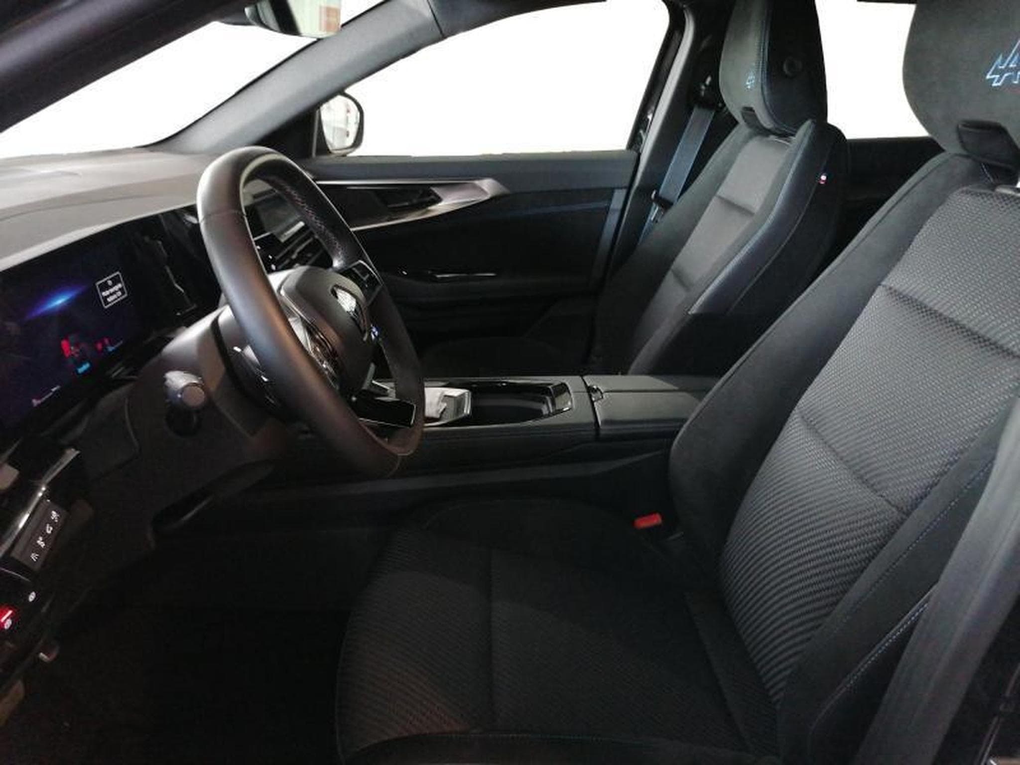 Renault Espace 1.2 E-Tech Esprit Alpine full hybrid 4Control (2025) - Photo 12