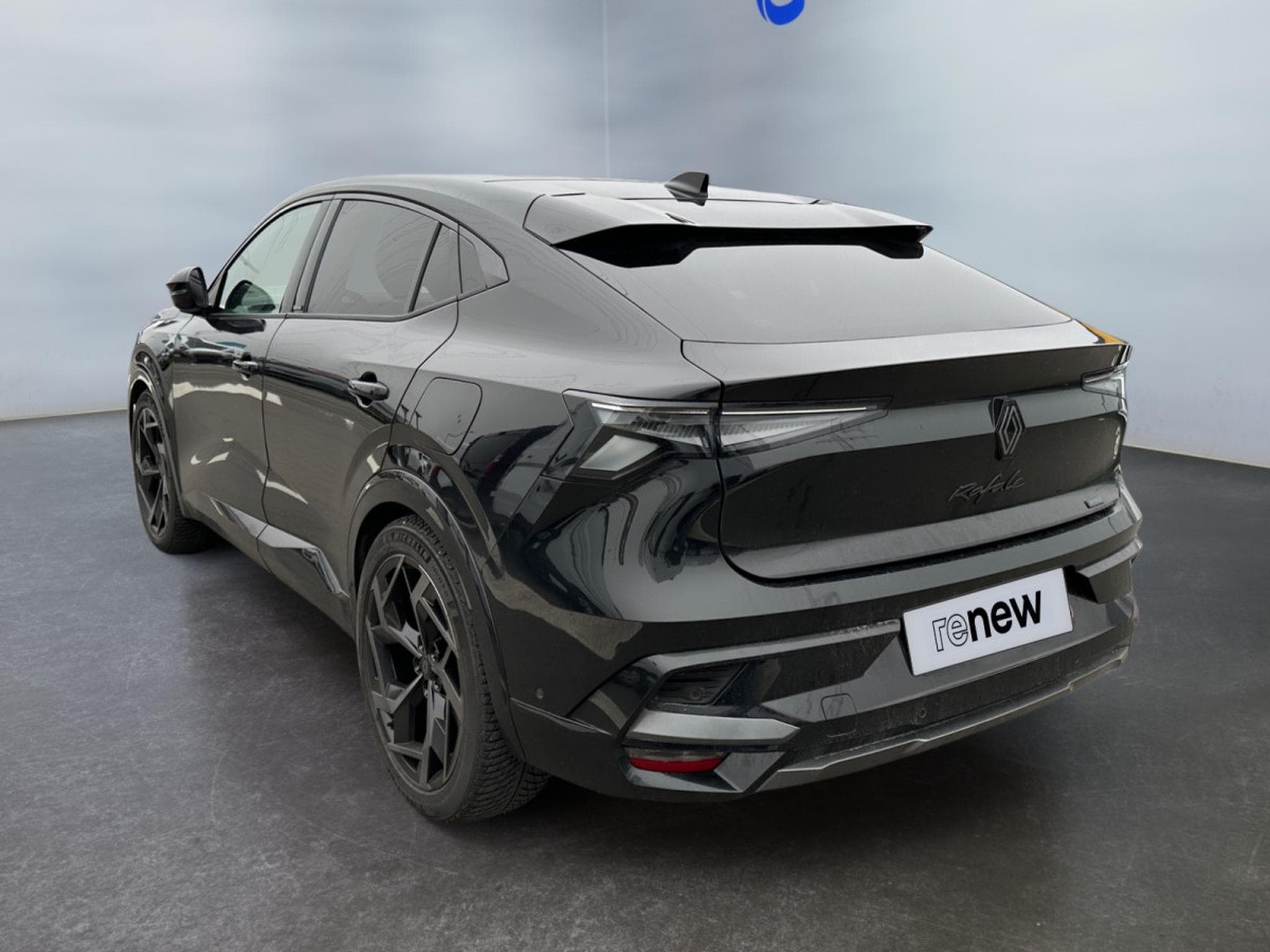 Renault Rafale 1.2 E-Tech atelier Alpine E-Tech 4x4 plug-in hybrid 300 hp (2024) - Photo 4