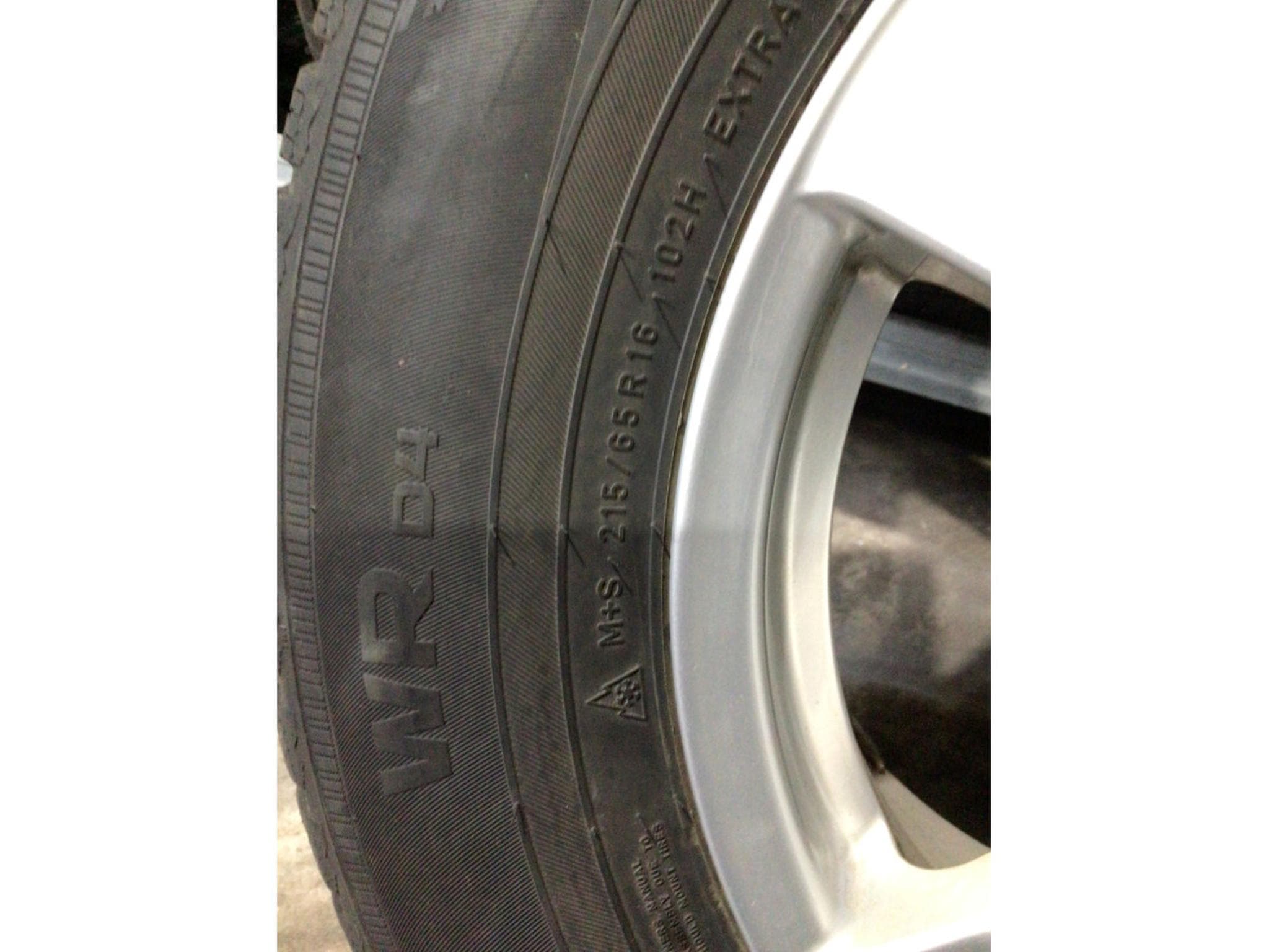 Jantes alu + Pneus h – 16" - Photo 3