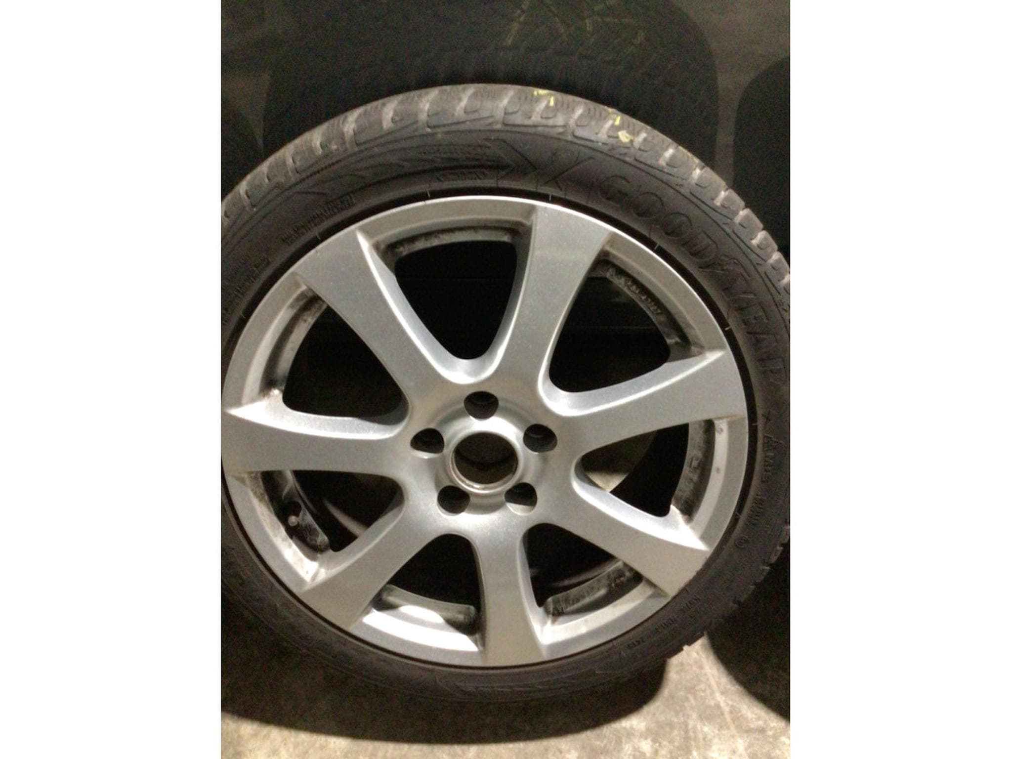 Jantes alu + Pneus h – 17" - Photo 4