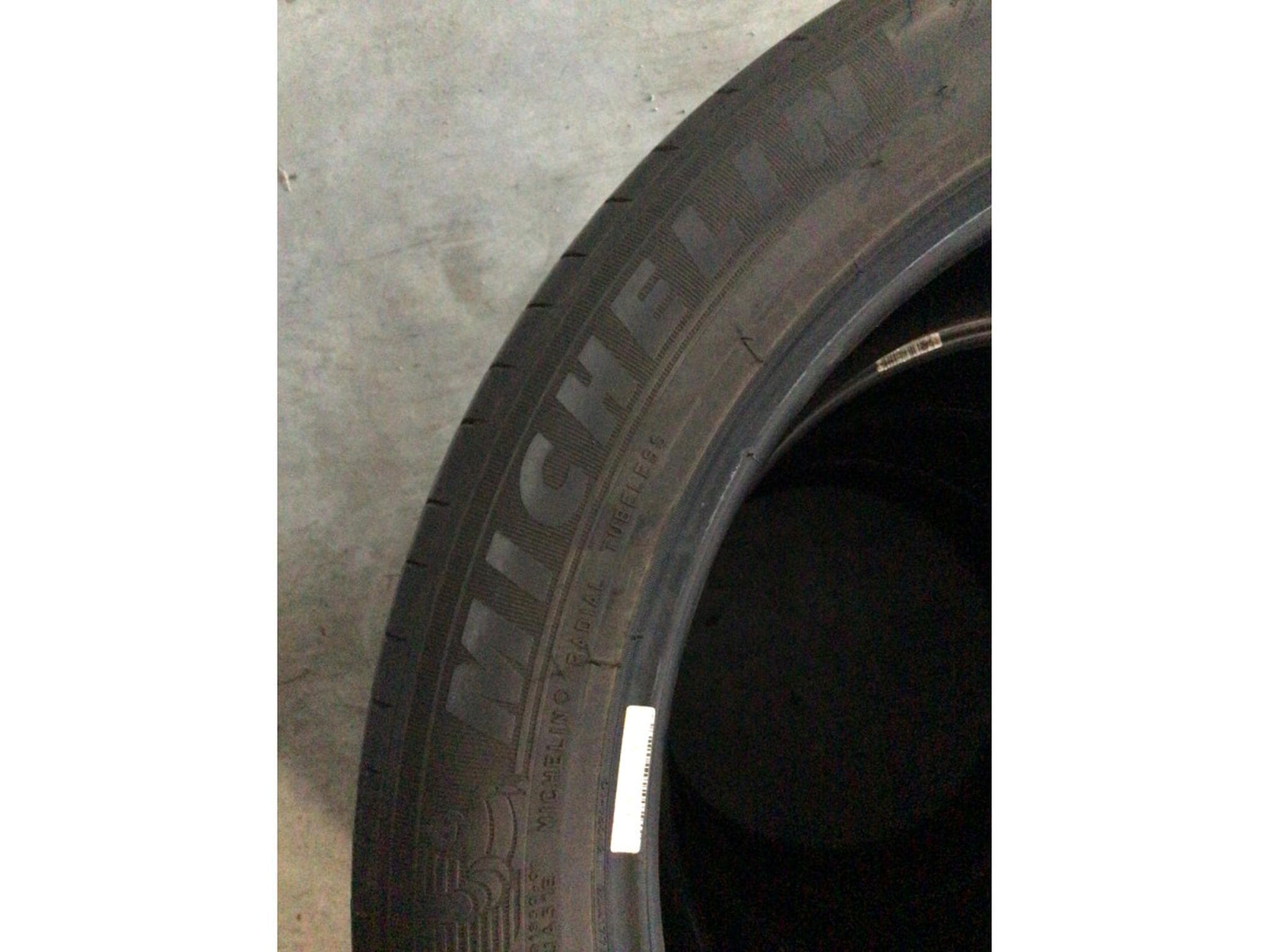 Pneus été – 19" - Photo 2