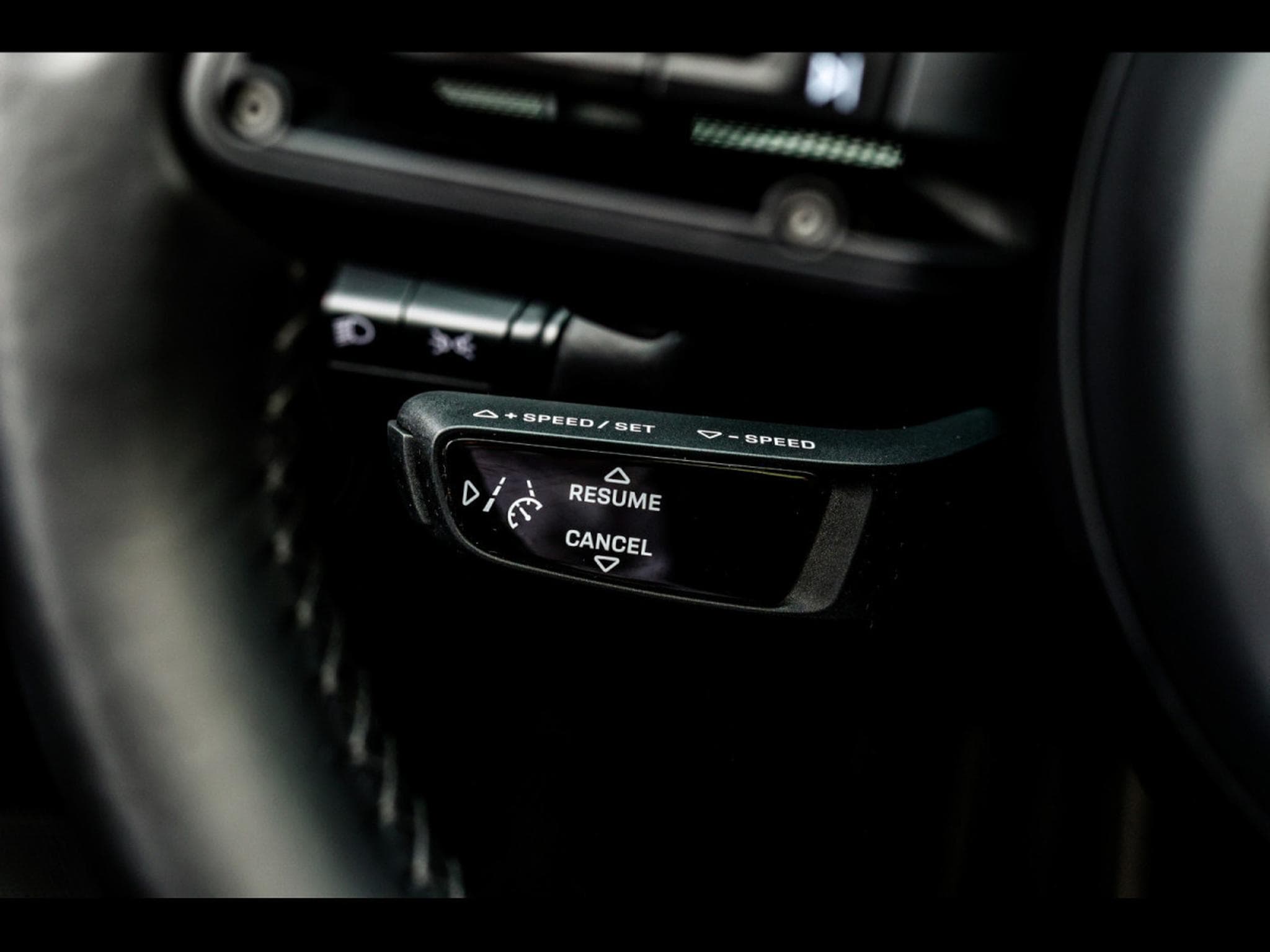 Porsche 911 .1 911 TURBO S COUPE PDK – AEROKIT NOIR (2021) - Photo 18