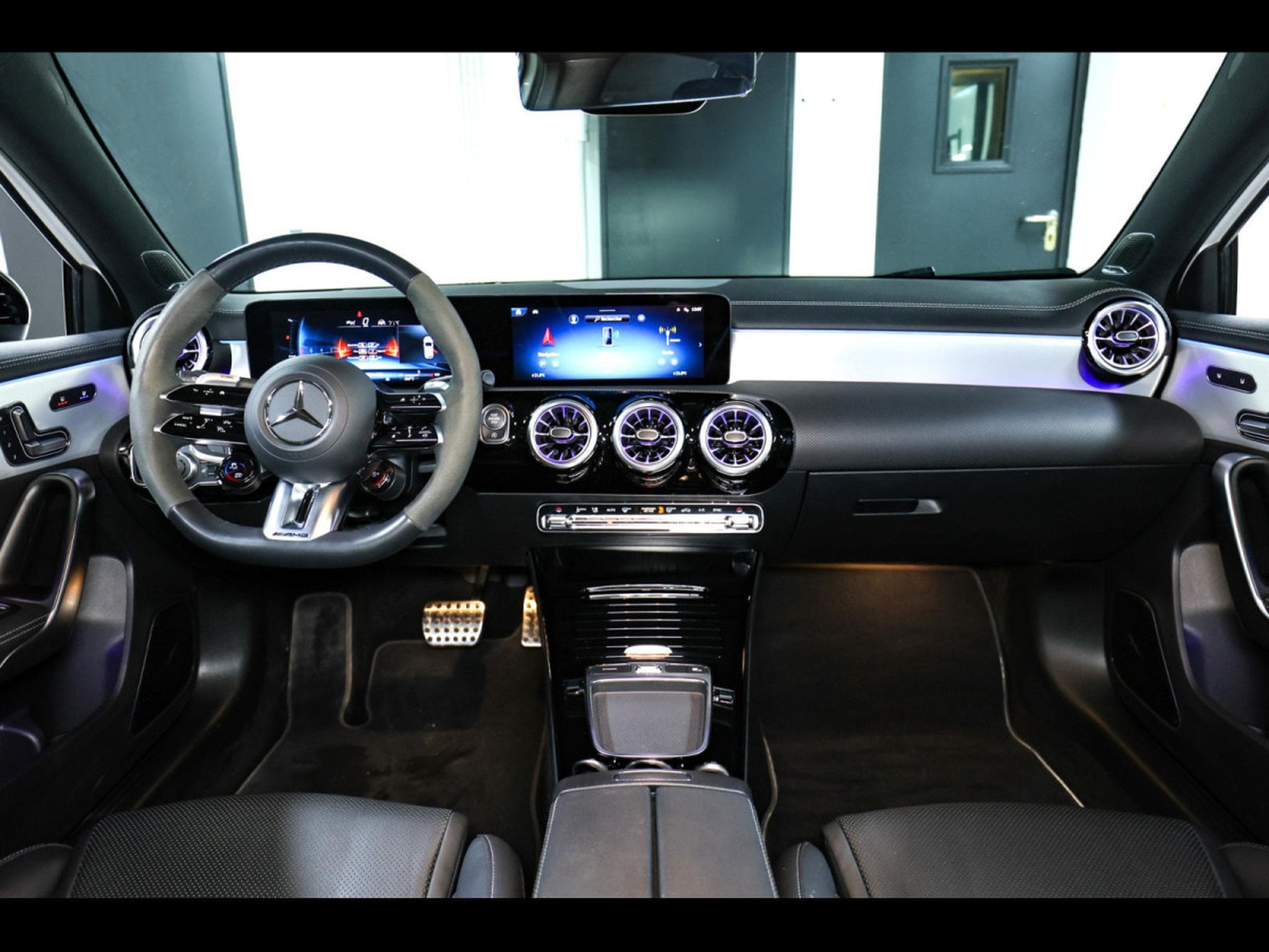 Mercedes A 45 AMG S 4MATIC+ (FACELIFT) - PACK AÉRODYNAMIQUE (2024) - Photo 19