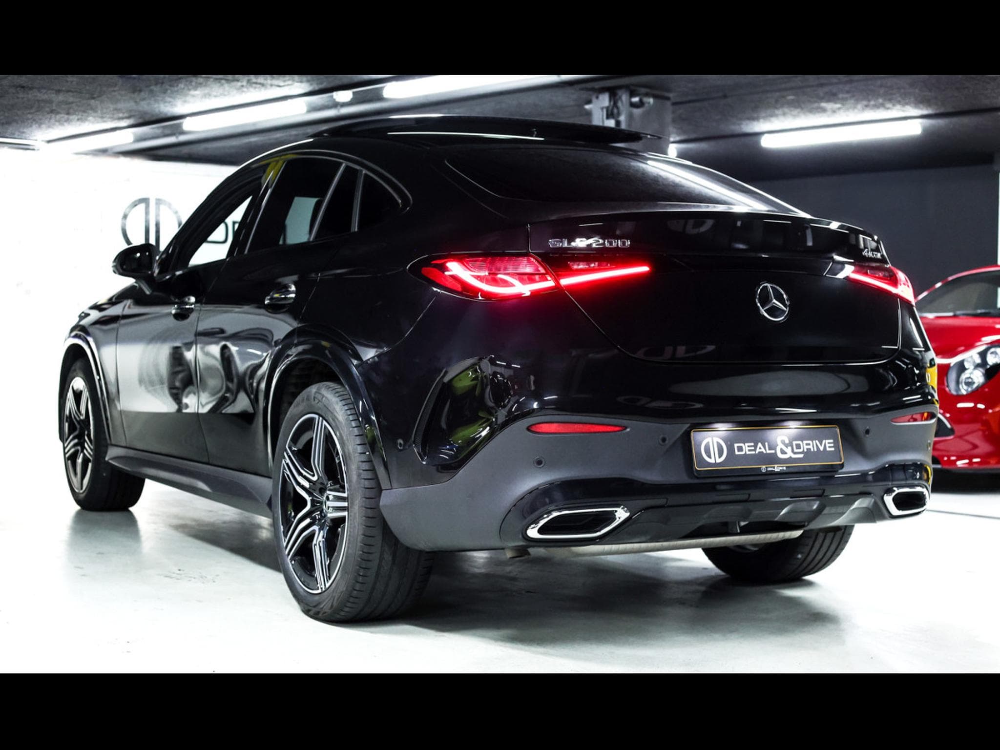 Mercedes GLC 200 COUPE 4MATIC AMG-LINE – PACK NIGHT - OBSIDIAN BLACK (2024) - Photo 3