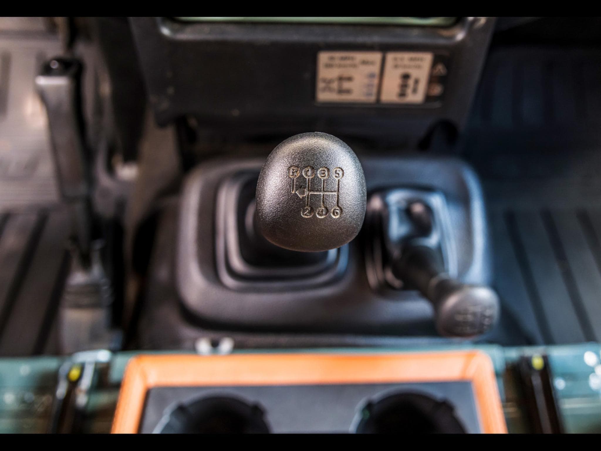 Land-Rover Defender III 90 TD4 2.2L SOFT TOP (2013) - Photo 22