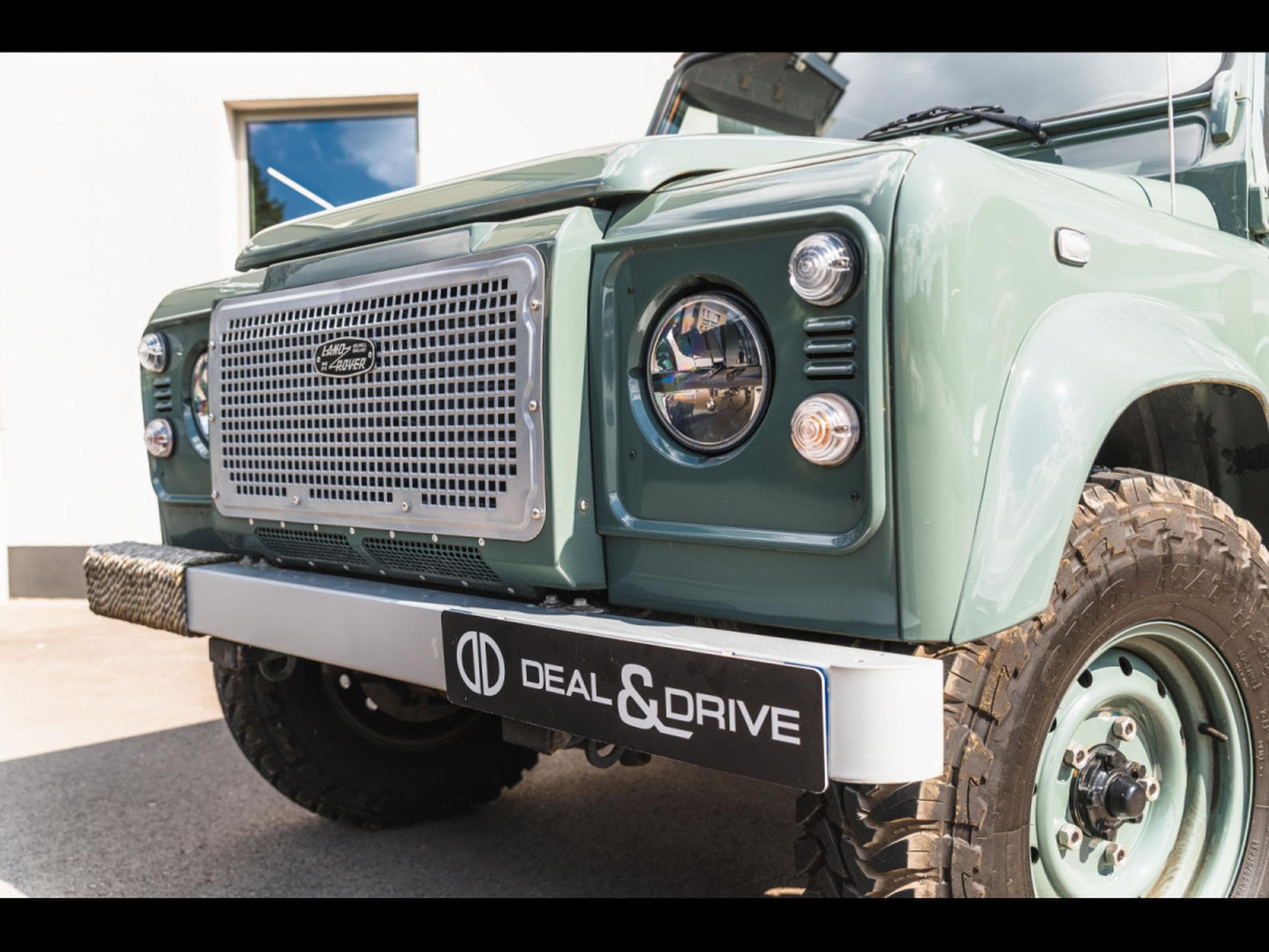 Land-Rover Defender III 90 TD4 2.2L SOFT TOP (2013) - Photo 8