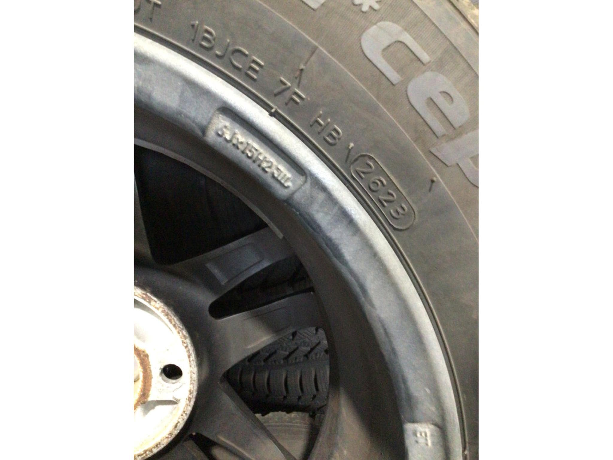 Jantes alu + Pneus h – 15" - Photo 5