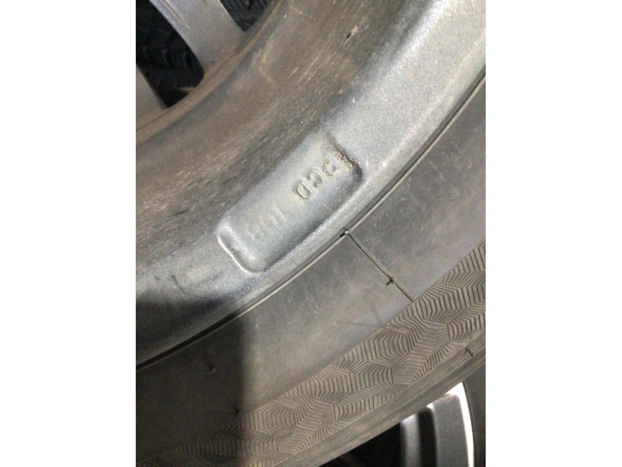 Jantes alu + Pneus h – 15" - Photo 6