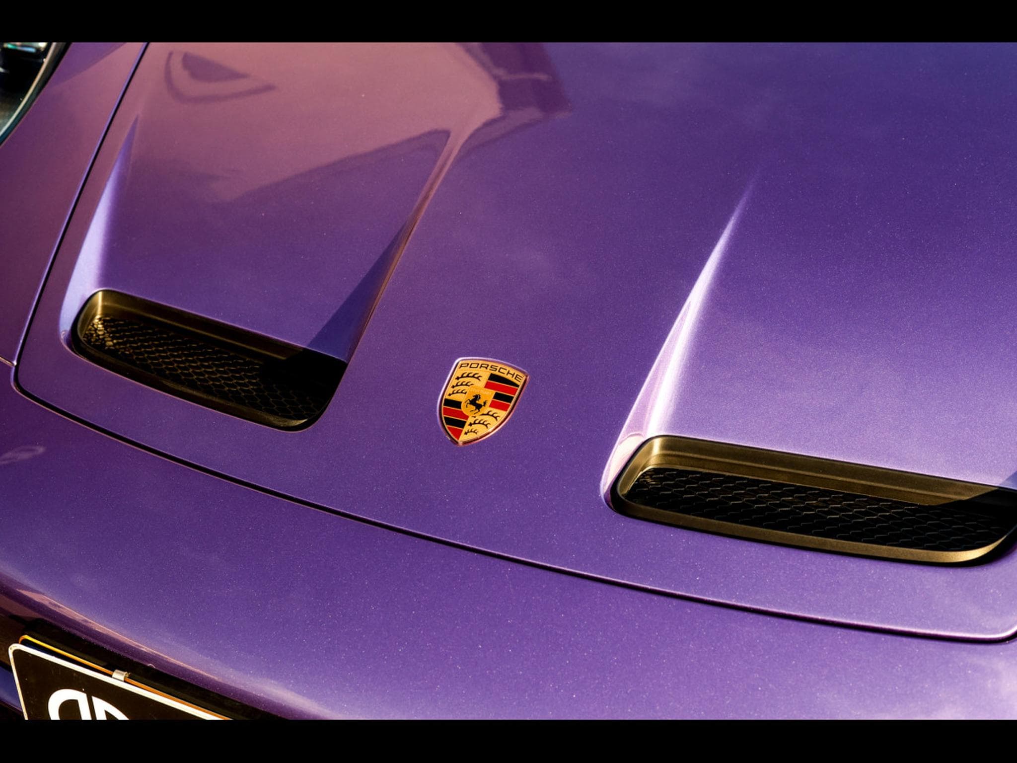 Porsche 911 (992.1) GT3 TOURING PDK – VIOLA PURPLE METALLIC PTS – PORSCH (2022) - Photo 17