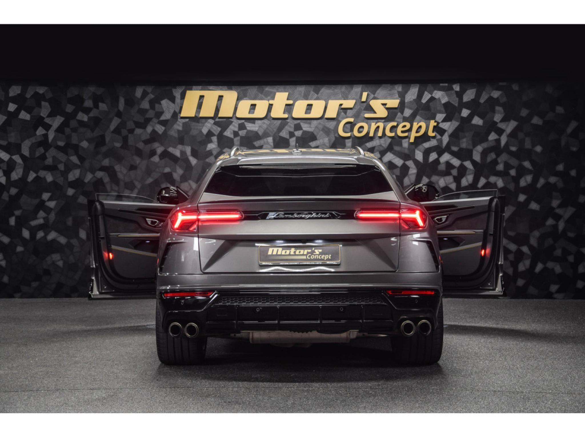Lamborghini Urus V8 AKRAPOVIC - GRIGIO KERES (2022) - Photo 5