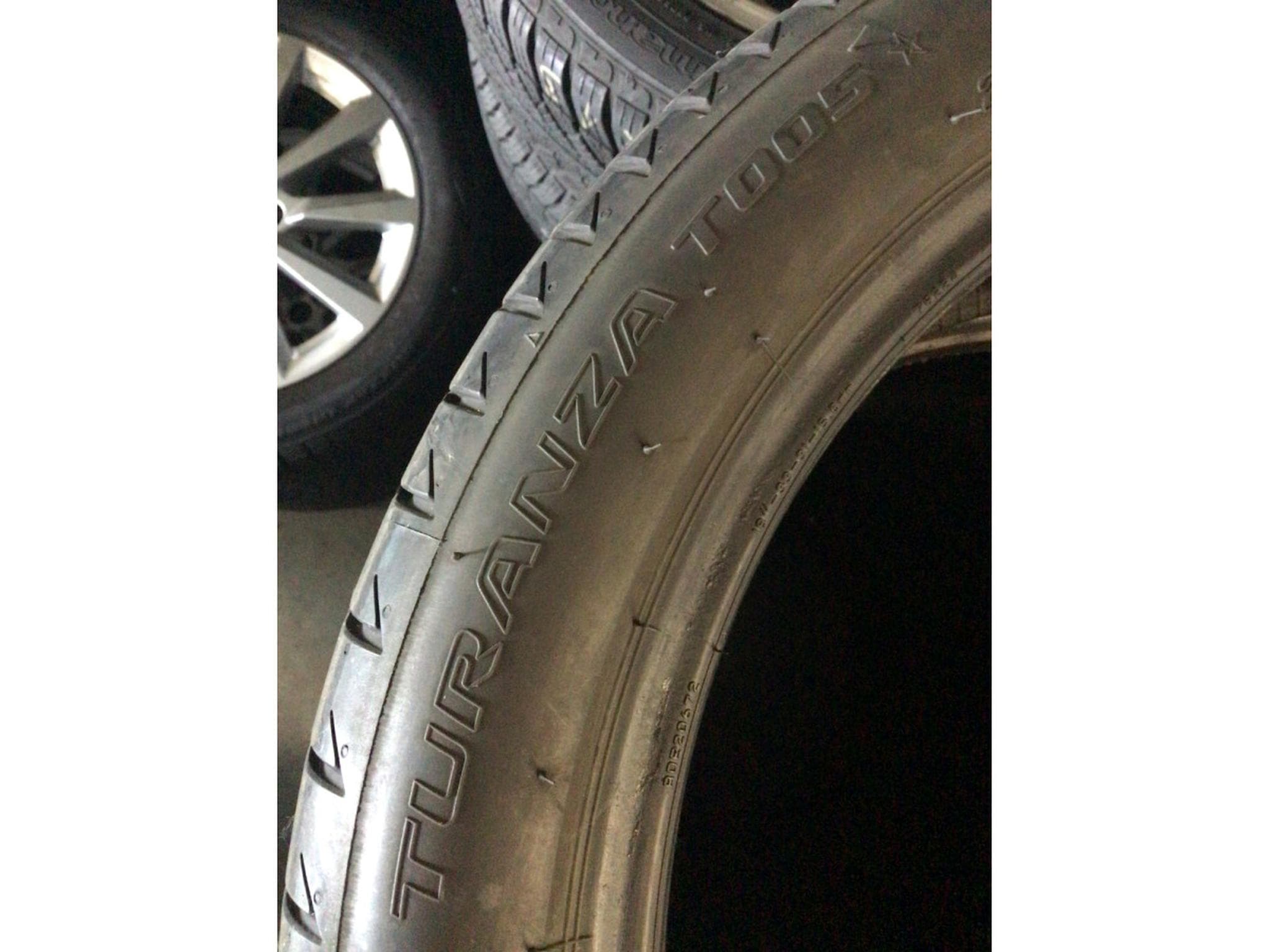 Pneus été – 18" - Photo 2