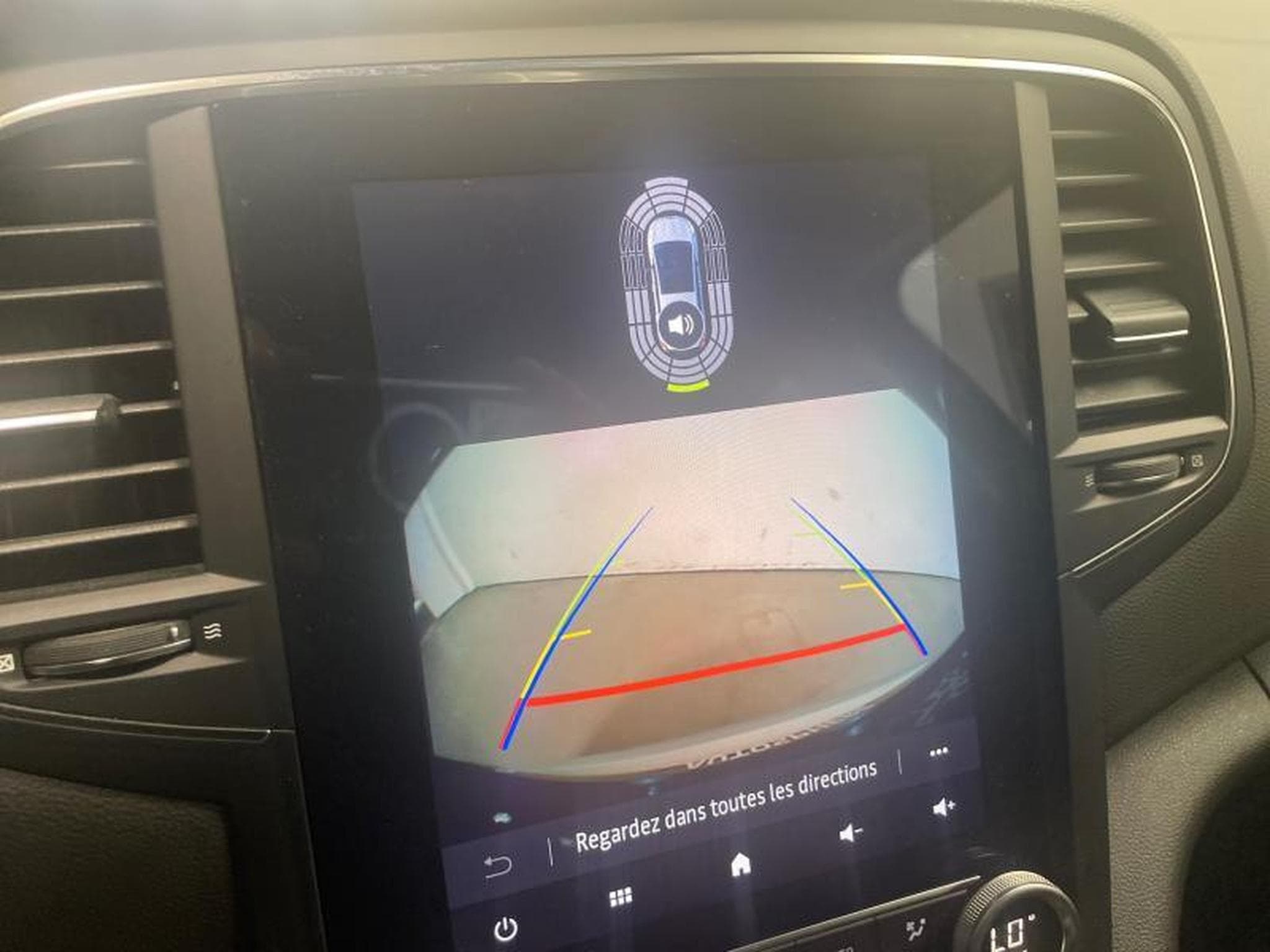 Renault Megane 1.33 TCe R.S. Line EDC (2021) - Photo 8