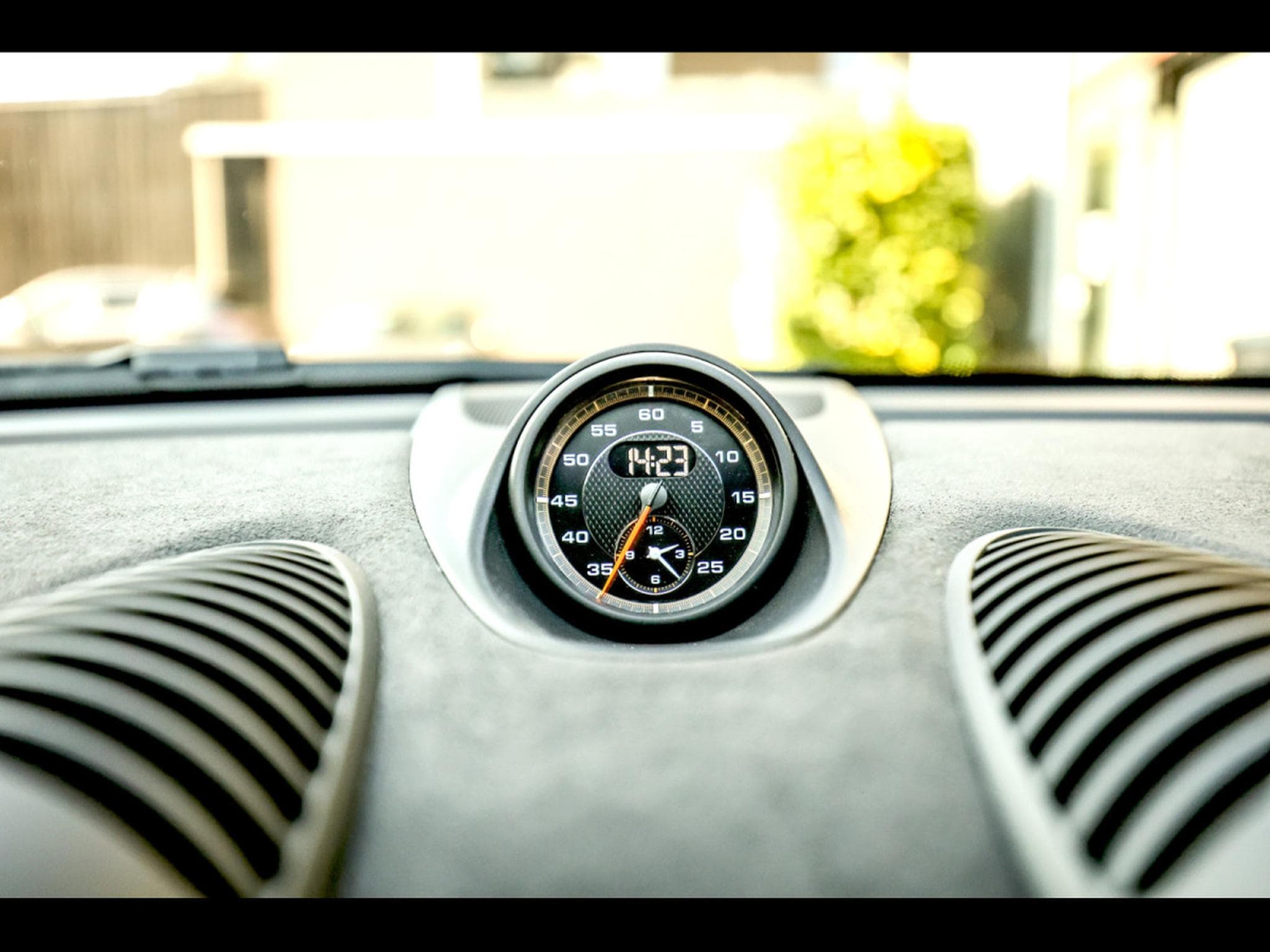 Porsche Cayman 718 GT4 RS PDK PACK WEISSACH – ACID GREEN PTS – FULL PPF (2023) - Photo 15