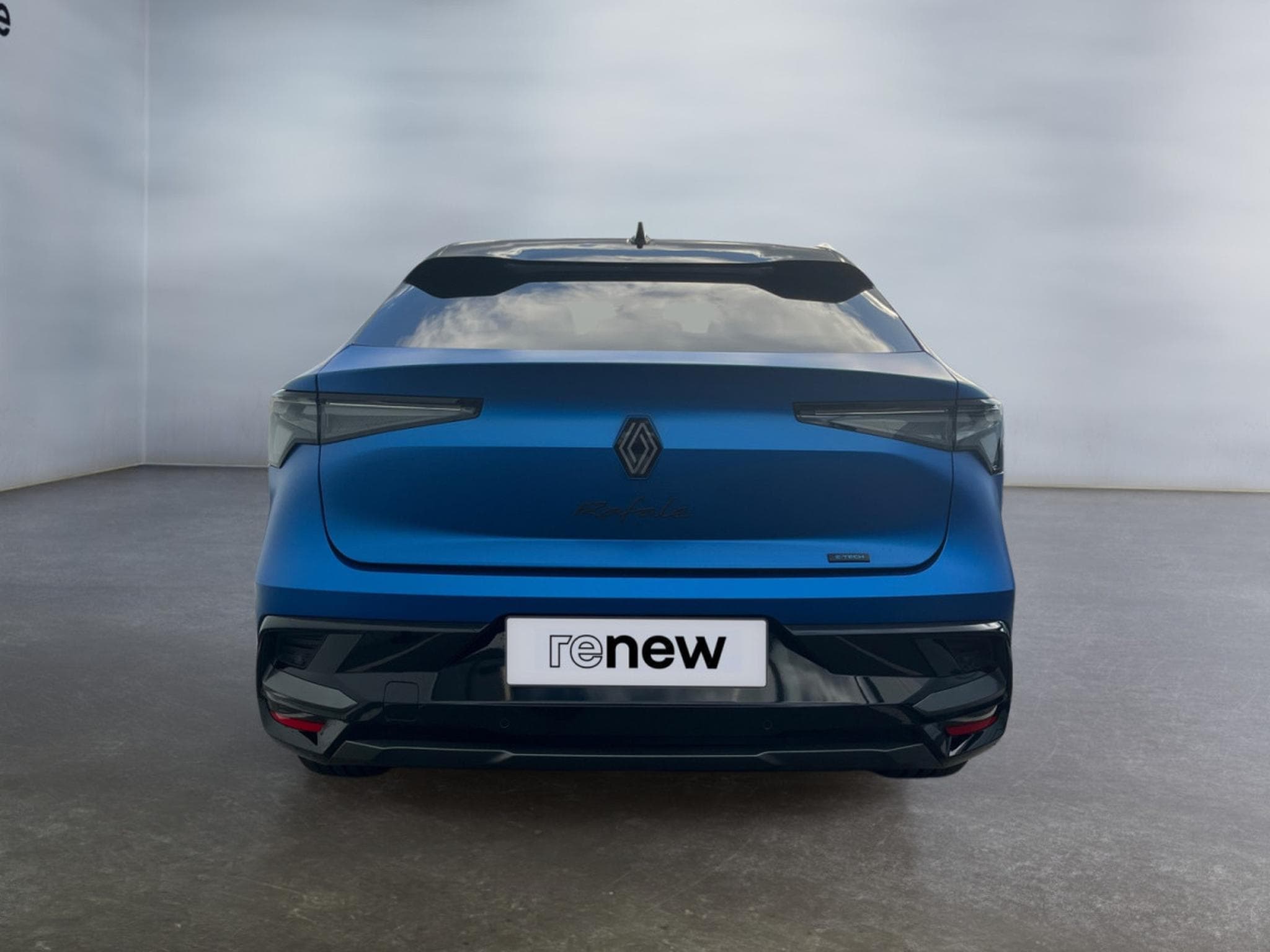Renault Rafale 1.2 E-Tech atelier Alpine E-Tech 4x4 plug-in hybrid 300 hp (2026) - Photo 4