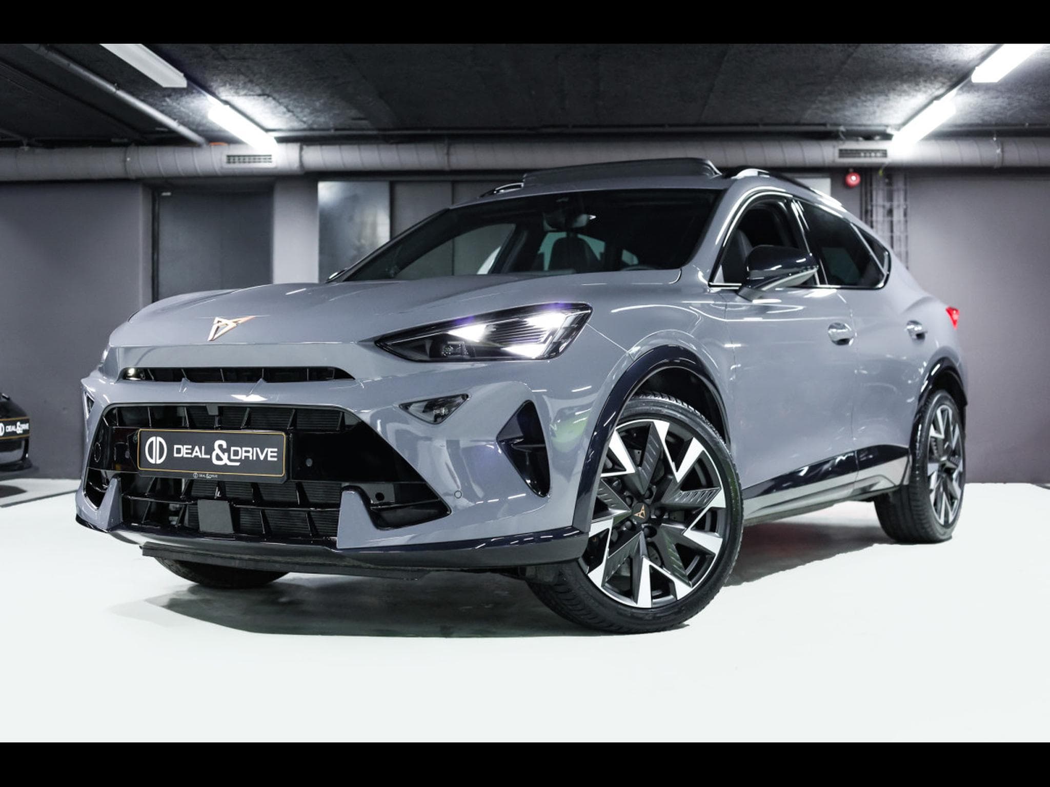 Cupra Formentor VZ 2.0 TSI 333 DSG7 4DRIVE (FACELIFT) – PACK SKYLINE - GRAPH (2025) - Foto 1