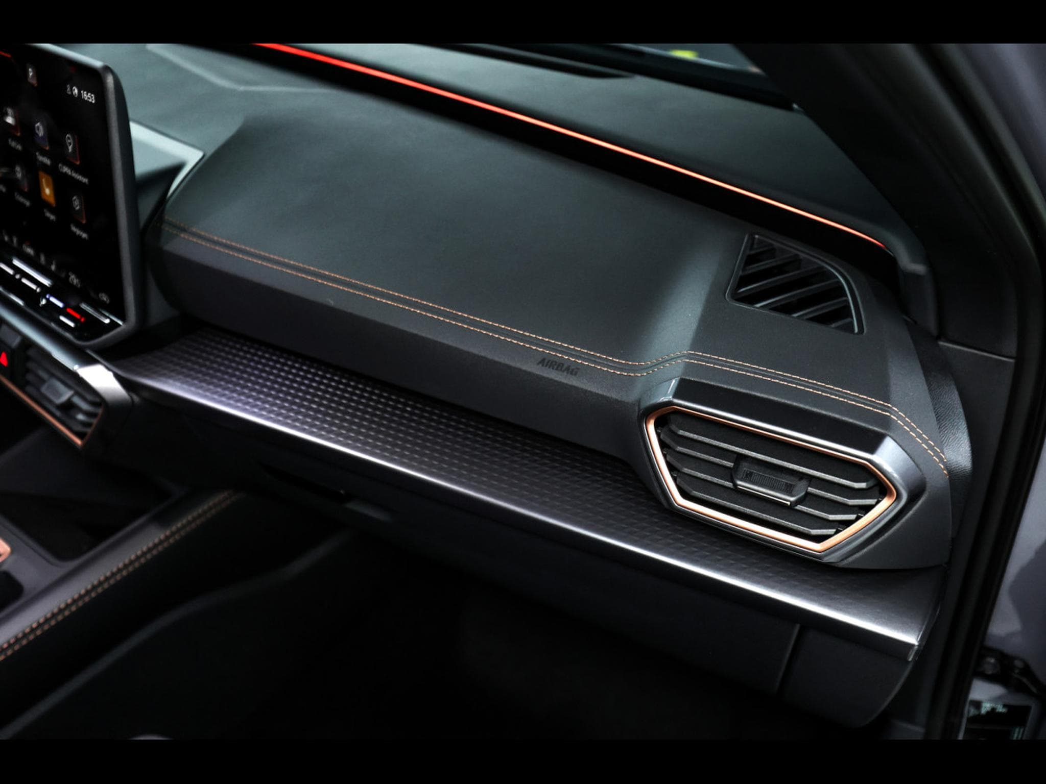 Cupra Formentor VZ 2.0 TSI 333 DSG7 4DRIVE (FACELIFT) – PACK SKYLINE - GRAPH (2025) - Foto 21