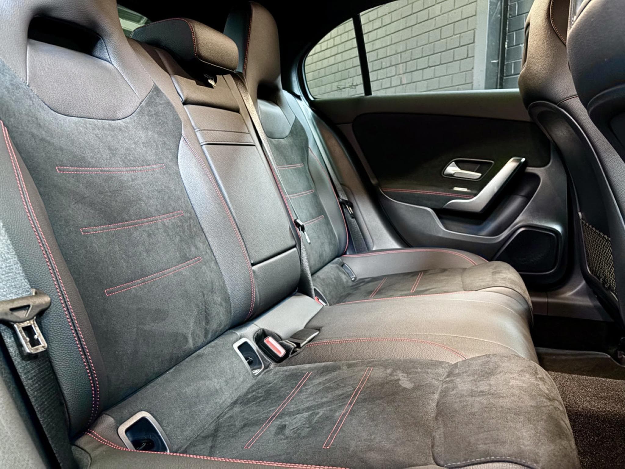 Mercedes A 200 AMG EDITION 163 CV * CAMÉRA *MBUX * KEYLESS * (2023) - Foto 20