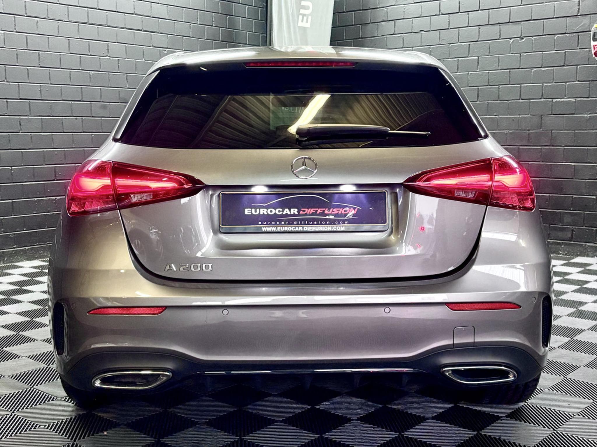 Mercedes A 200 AMG EDITION 163 CV * CAMÉRA *MBUX * KEYLESS * (2023) - Foto 5