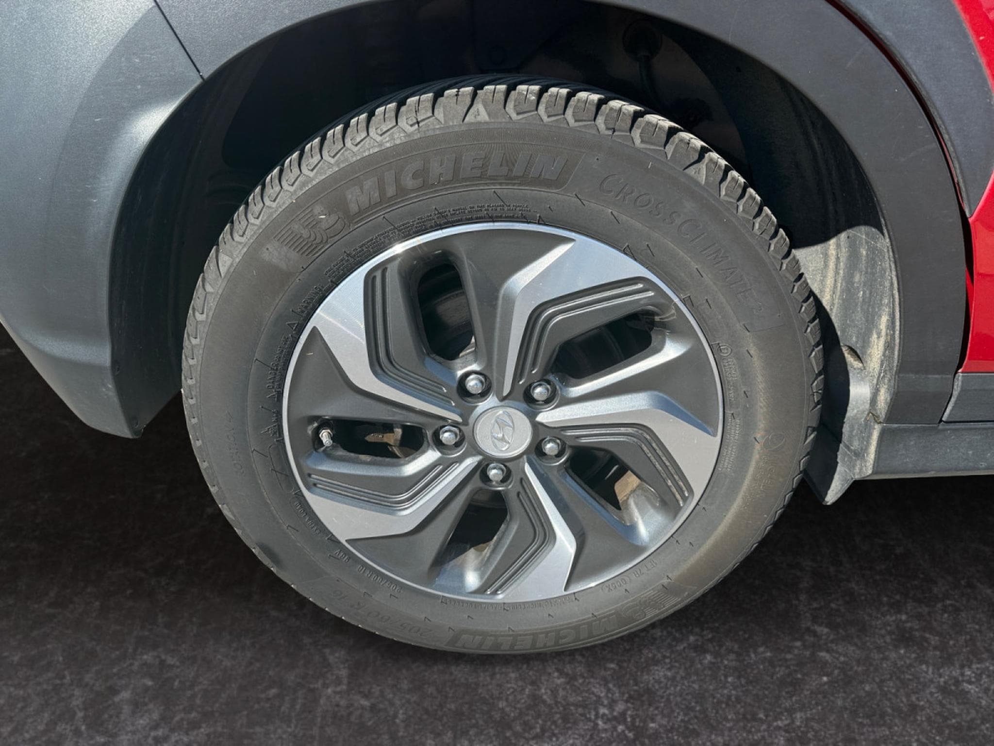 Hyundai Kona HEV 1.6 GDi Twist Techno Pack DCT (2020) - Photo 13