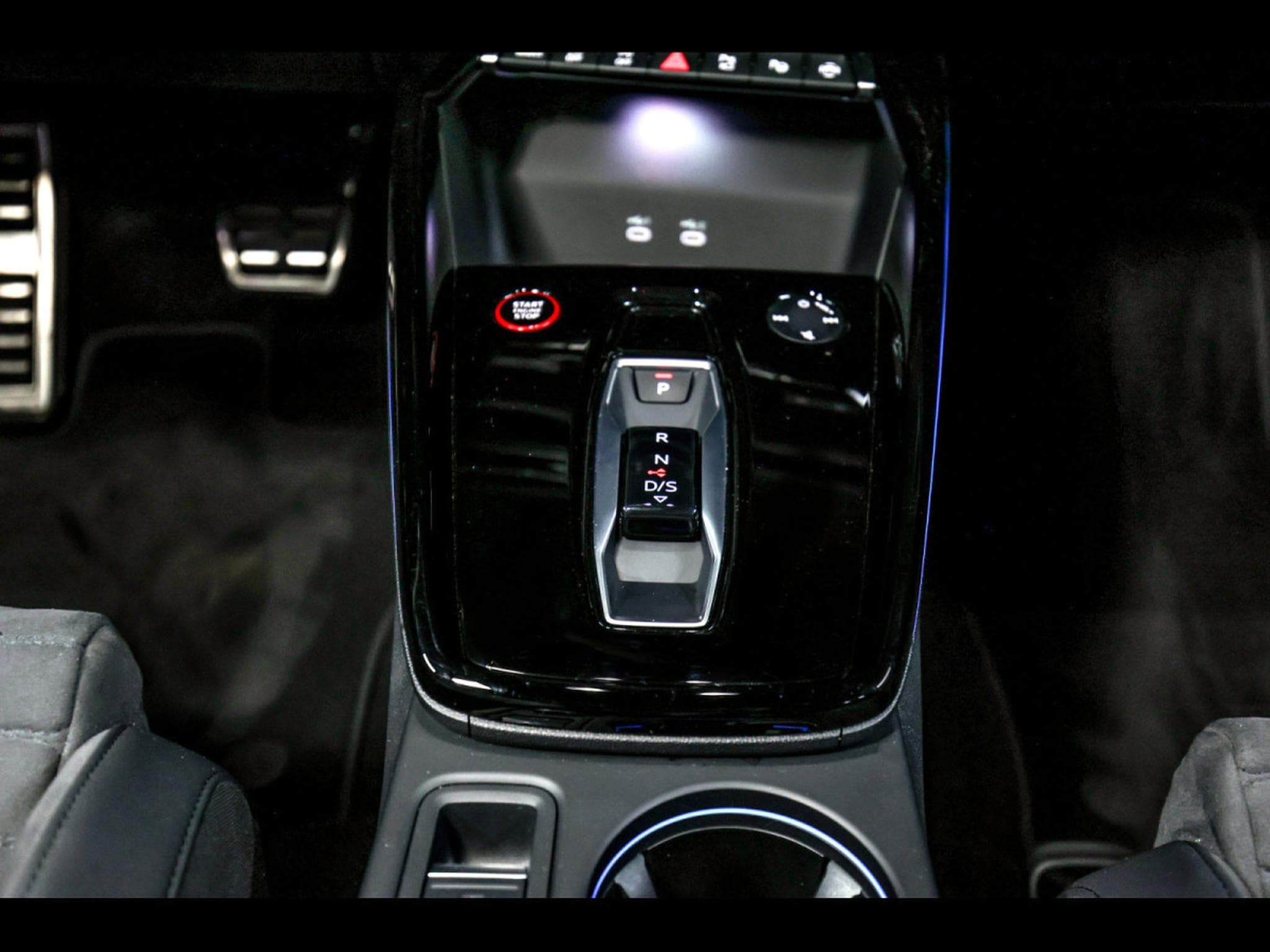 Audi RS3 SPORTBACK 2.5 TFSI QUATTRO S-TRONIC – PACK RS CARBON – ASCAR (2024) - Foto 23