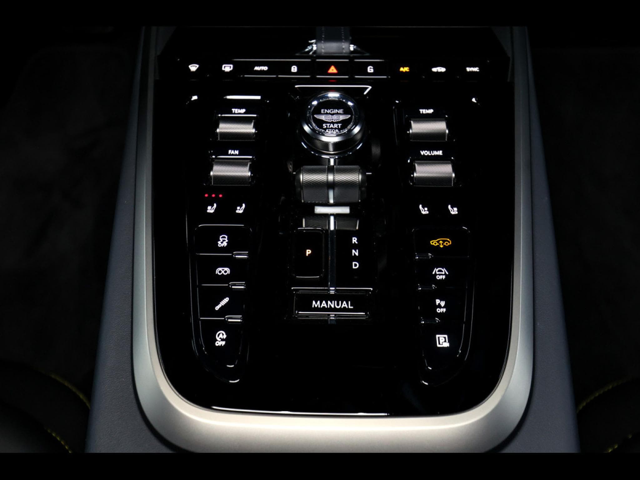 Aston-Martin DBX 707 MY25.5 - MALACHITE GREEN (2025) - Foto 18