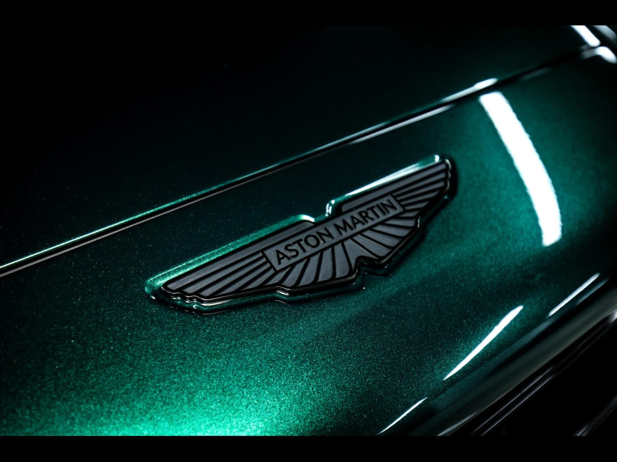 Aston-Martin DBX 707 MY25.5 - MALACHITE GREEN (2025) - Foto 25