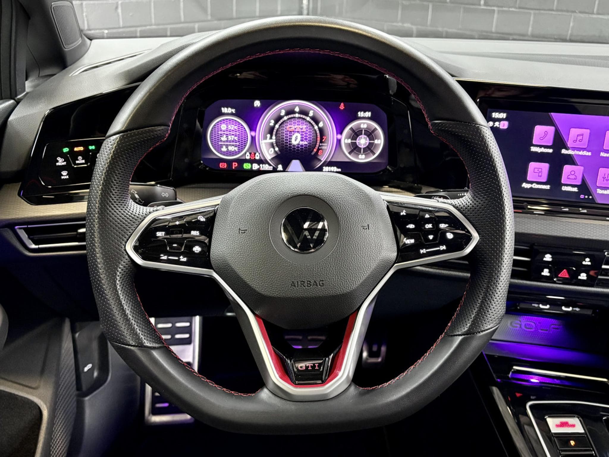 VW Golf GTI Clubsport 2.0 TSI 300CV DSG7 *Toit Ouvrant* *Sièges Chau (2022) - Foto 11