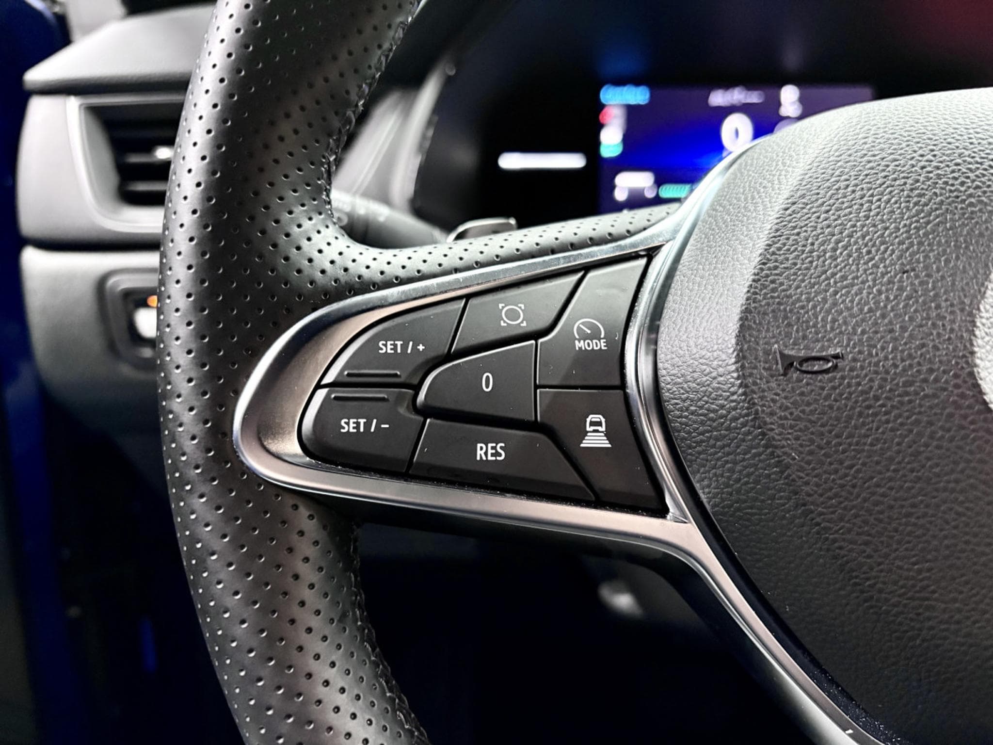 Renault Captur 1.3 TCE 160 CV TECHNO **Caméra** Sièges Chauff.** ACC ** (2025) - Photo 11